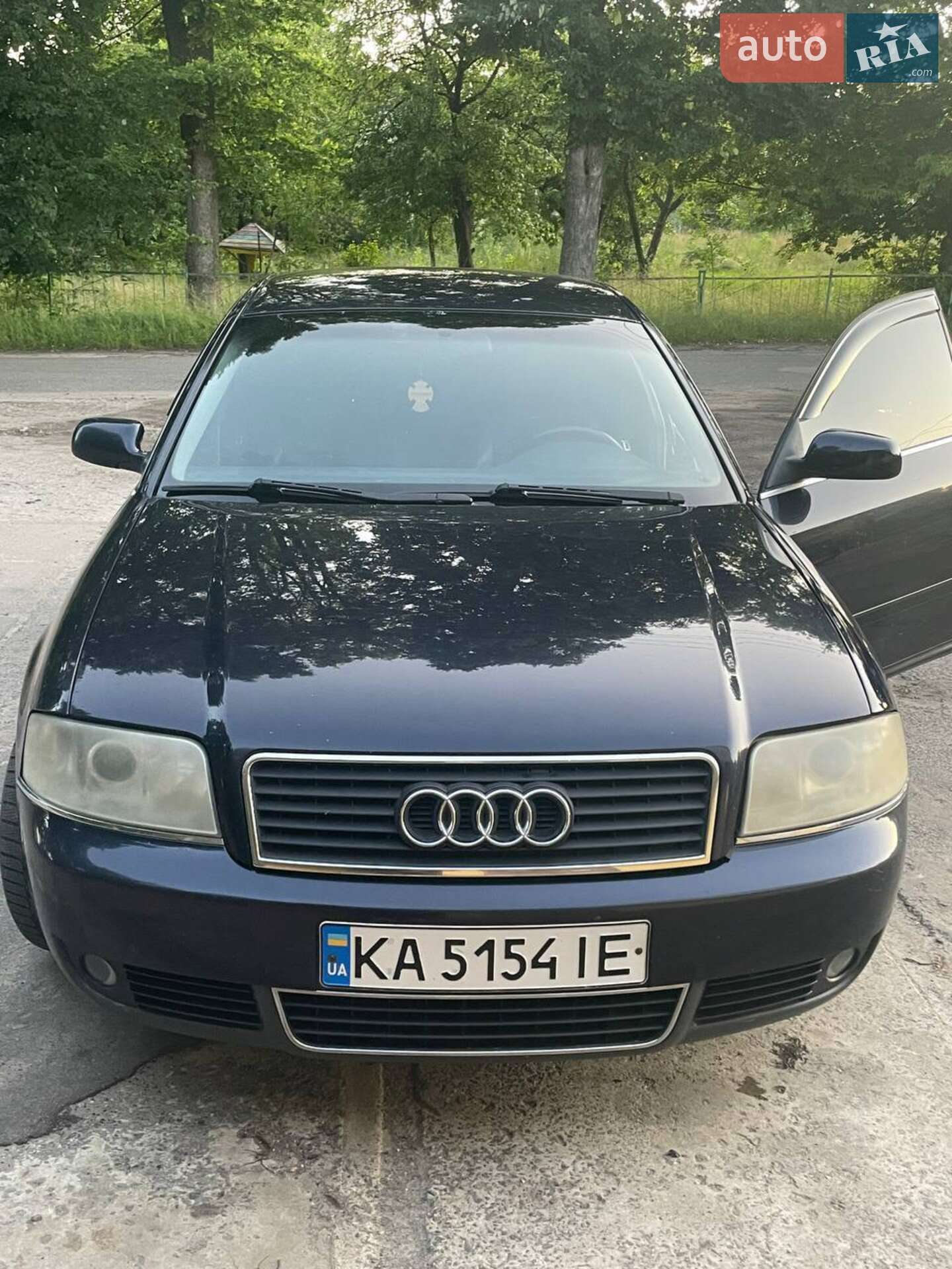 AUDI A6 2001