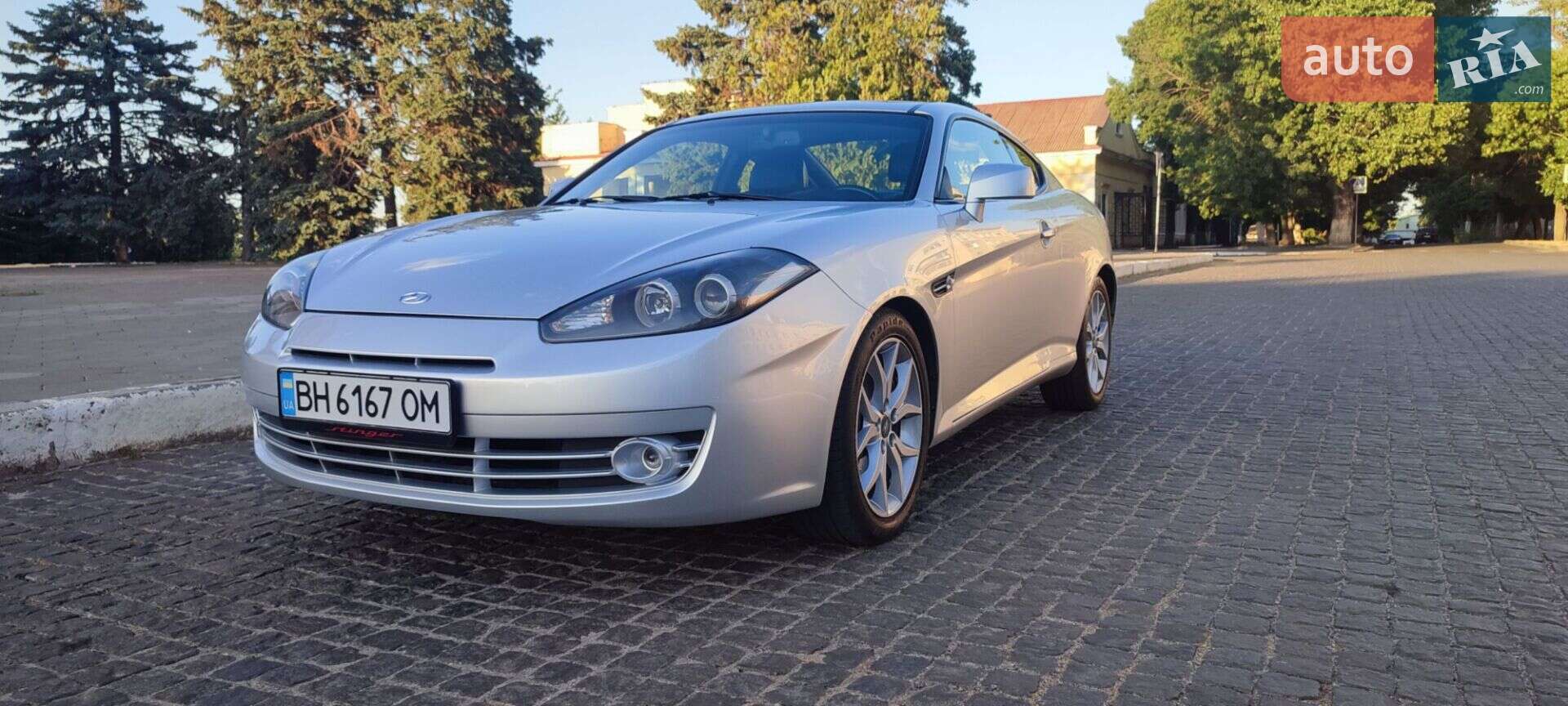 HYUNDAI COUPE 2006