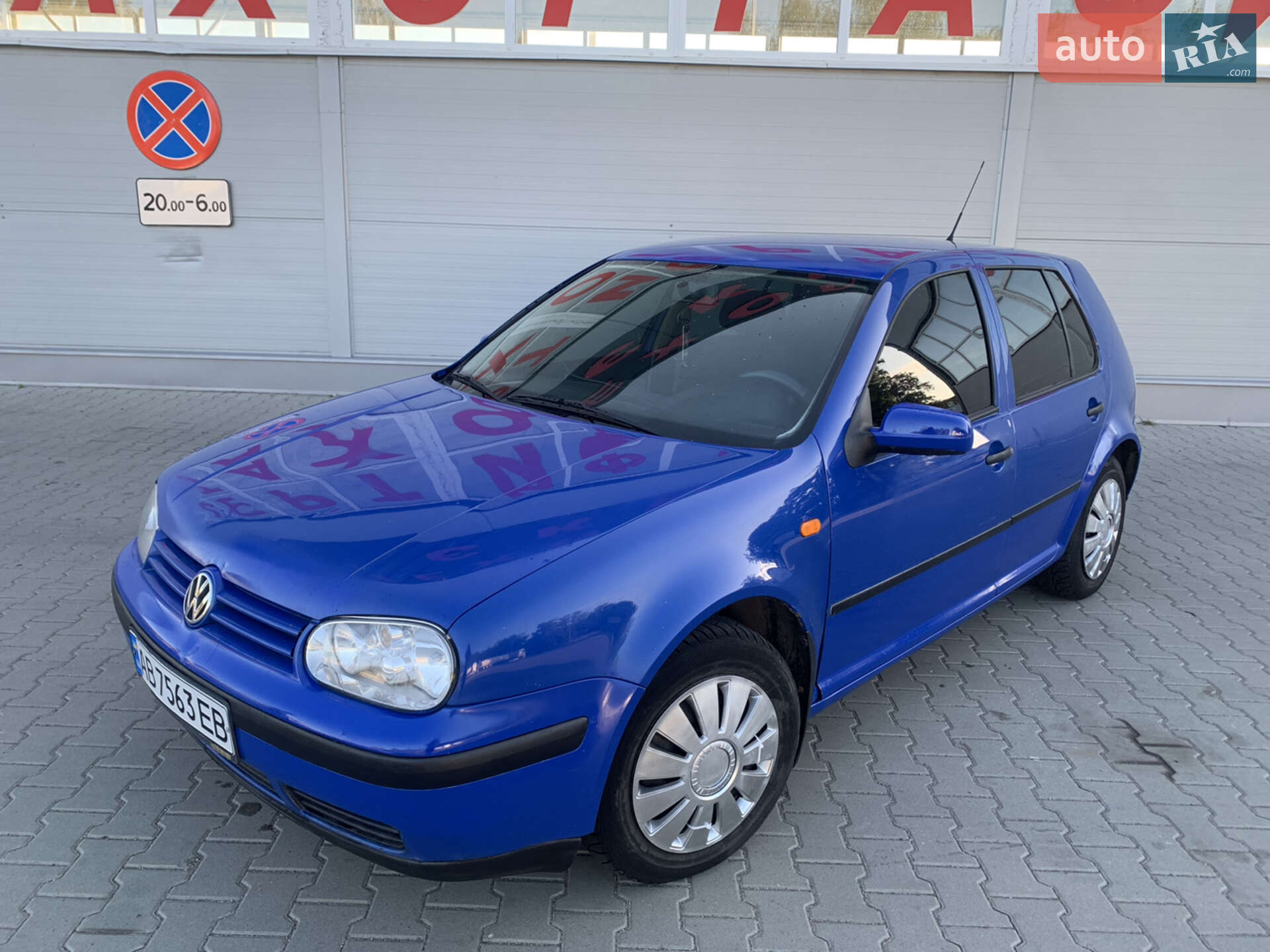 VOLKSWAGEN GOLF 1997