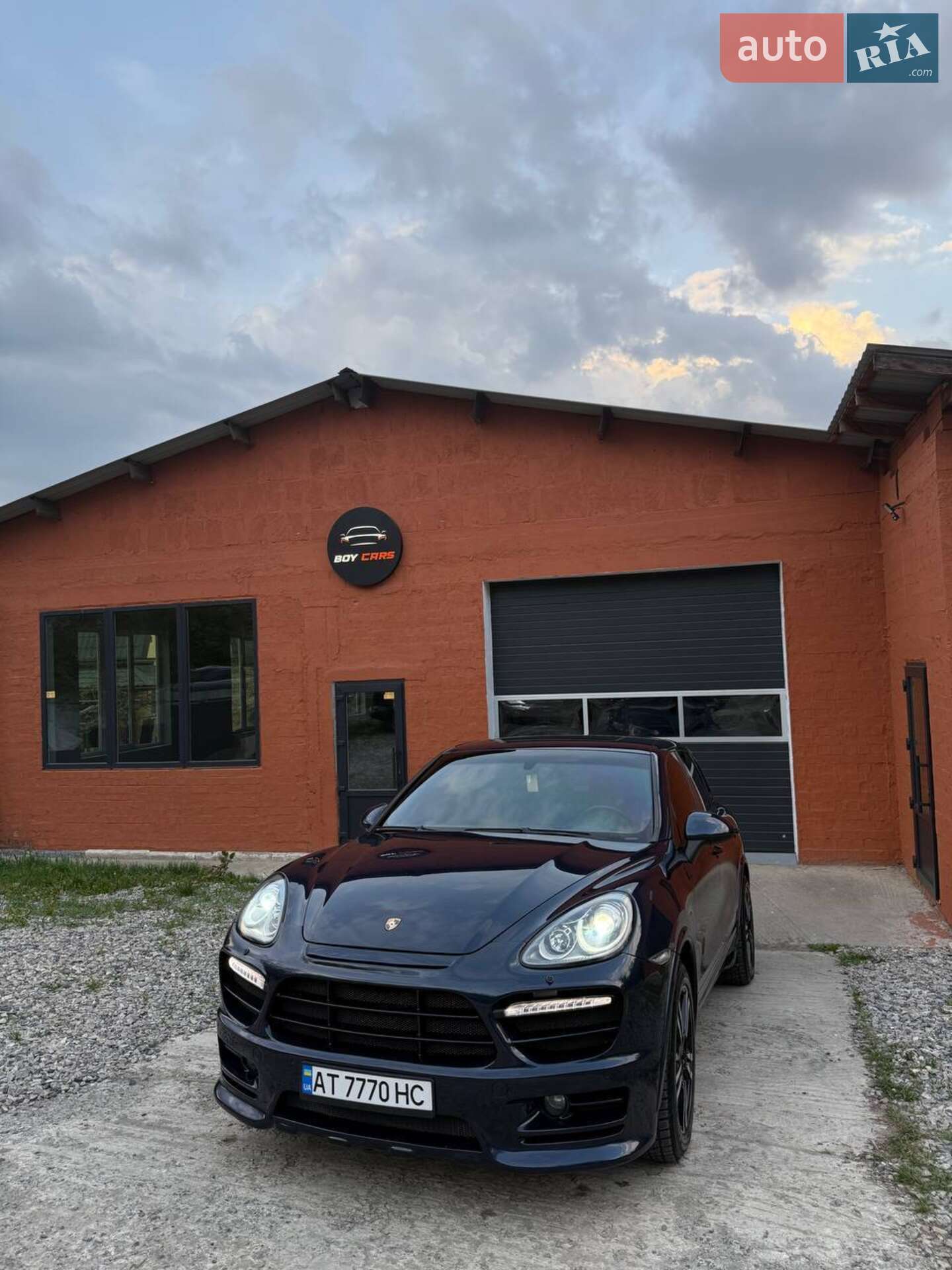 PORSCHE CAYENNE 2012