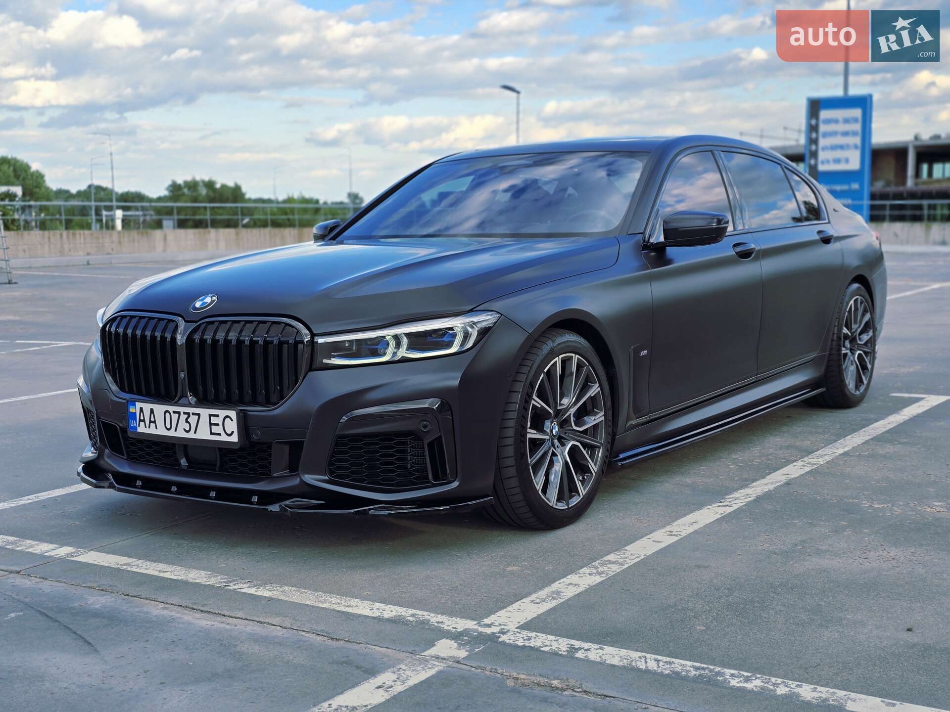 BMW M760LI
