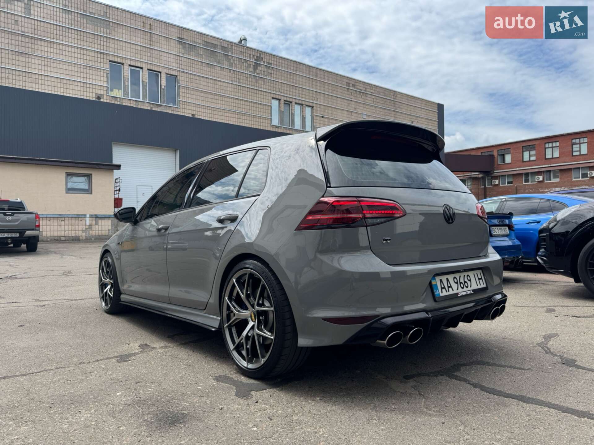 VOLKSWAGEN GOLF 2015