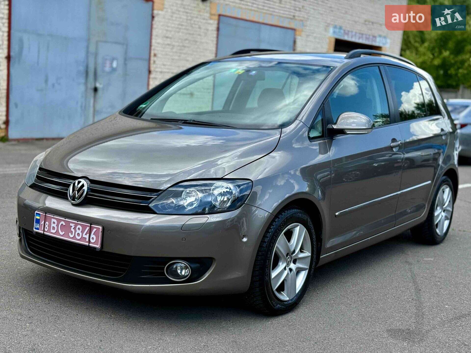 VOLKSWAGEN GOLF PLUS 2009