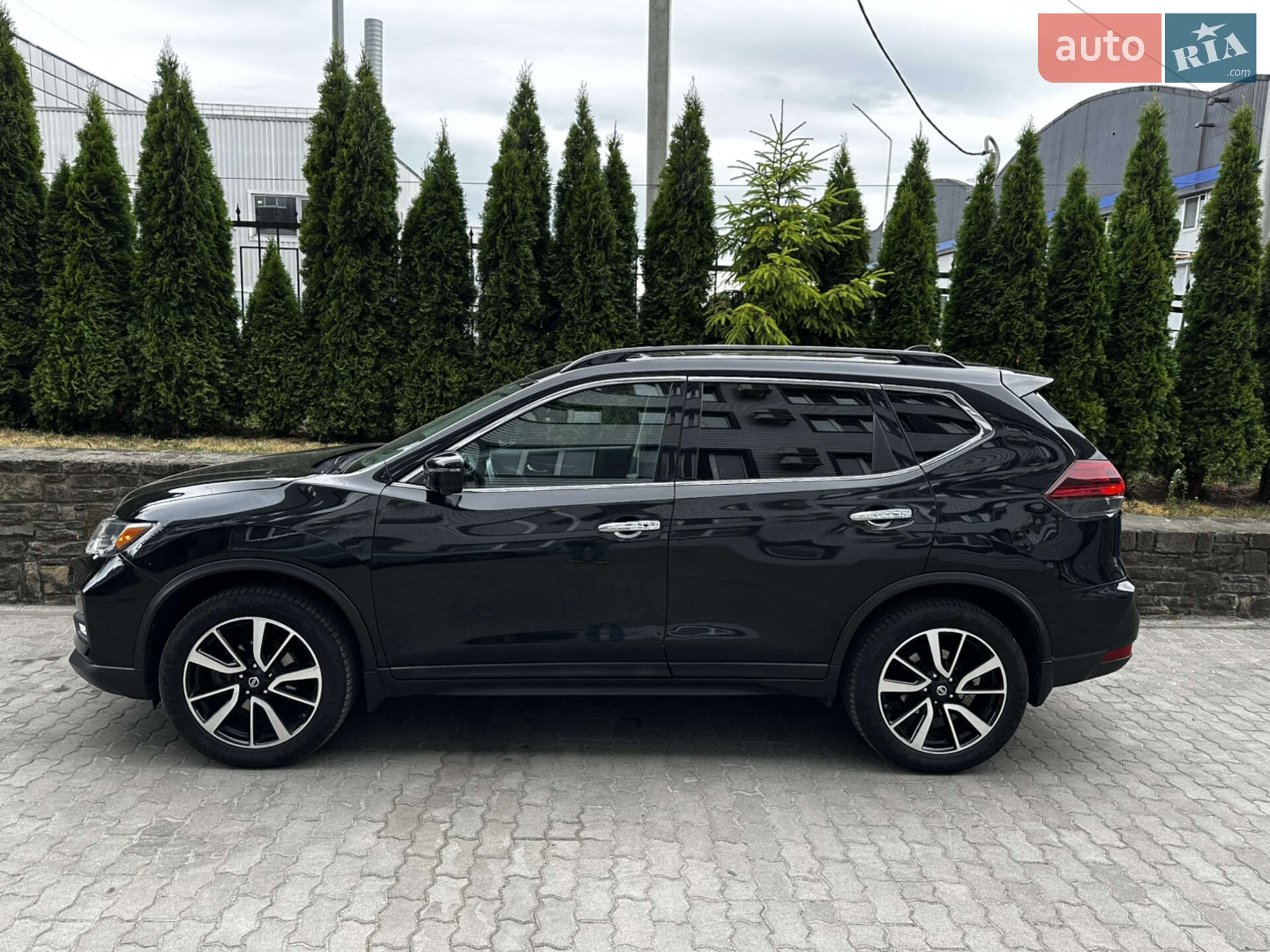 Головне фото звіту автомобіля NISSAN ROGUE 2018