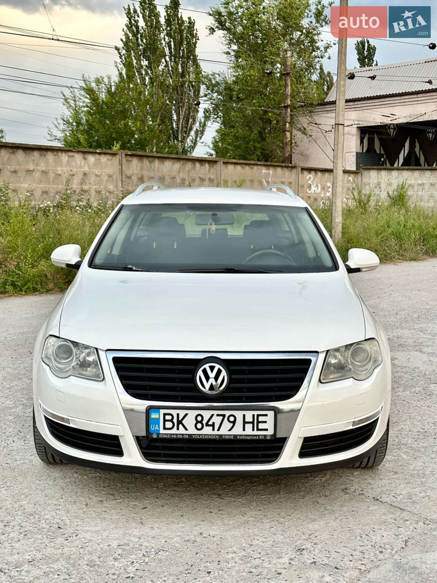 VOLKSWAGEN PASSAT 2010