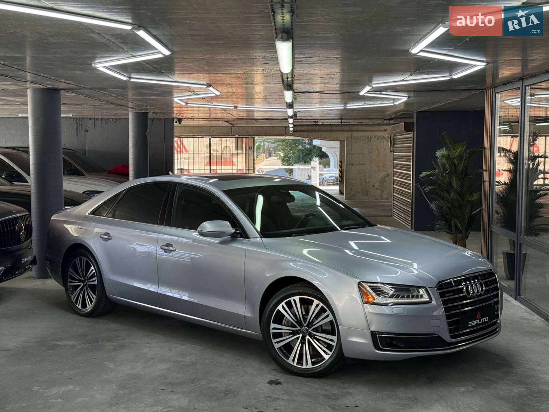AUDI A8 2014