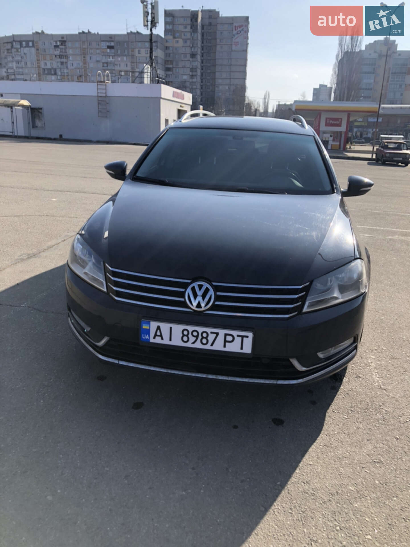 VOLKSWAGEN PASSAT 2011
