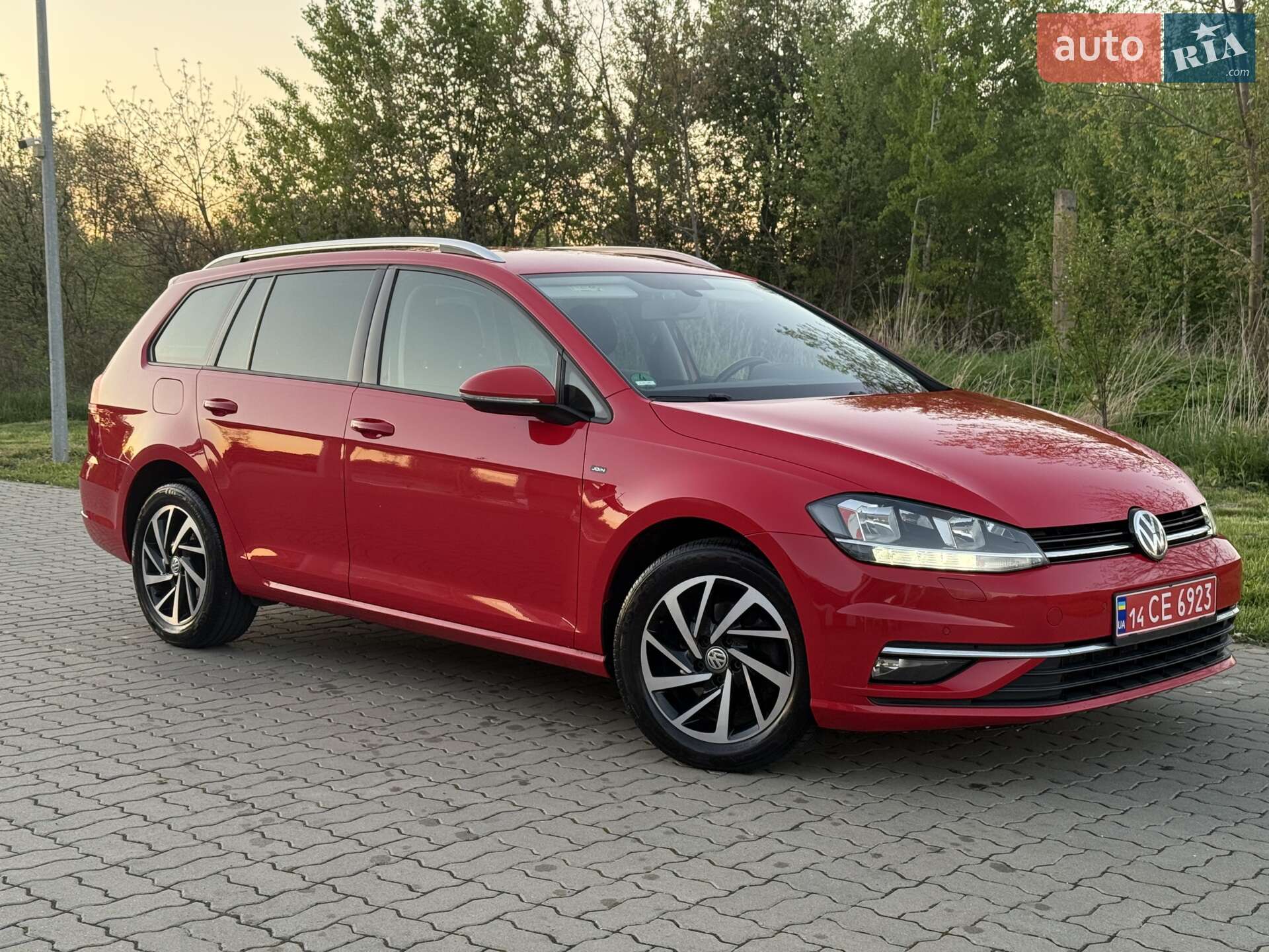 VOLKSWAGEN GOLF 2018