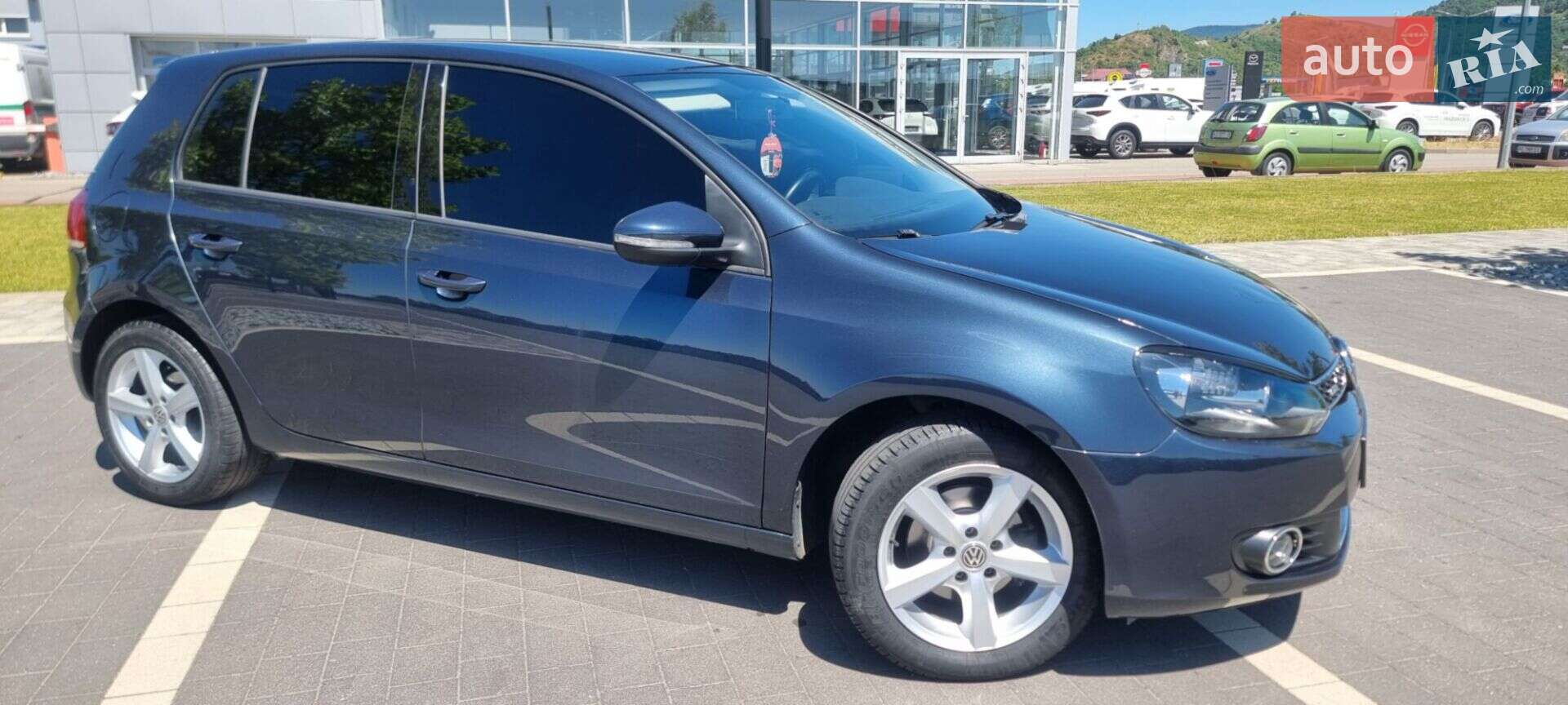 VOLKSWAGEN GOLF 2012