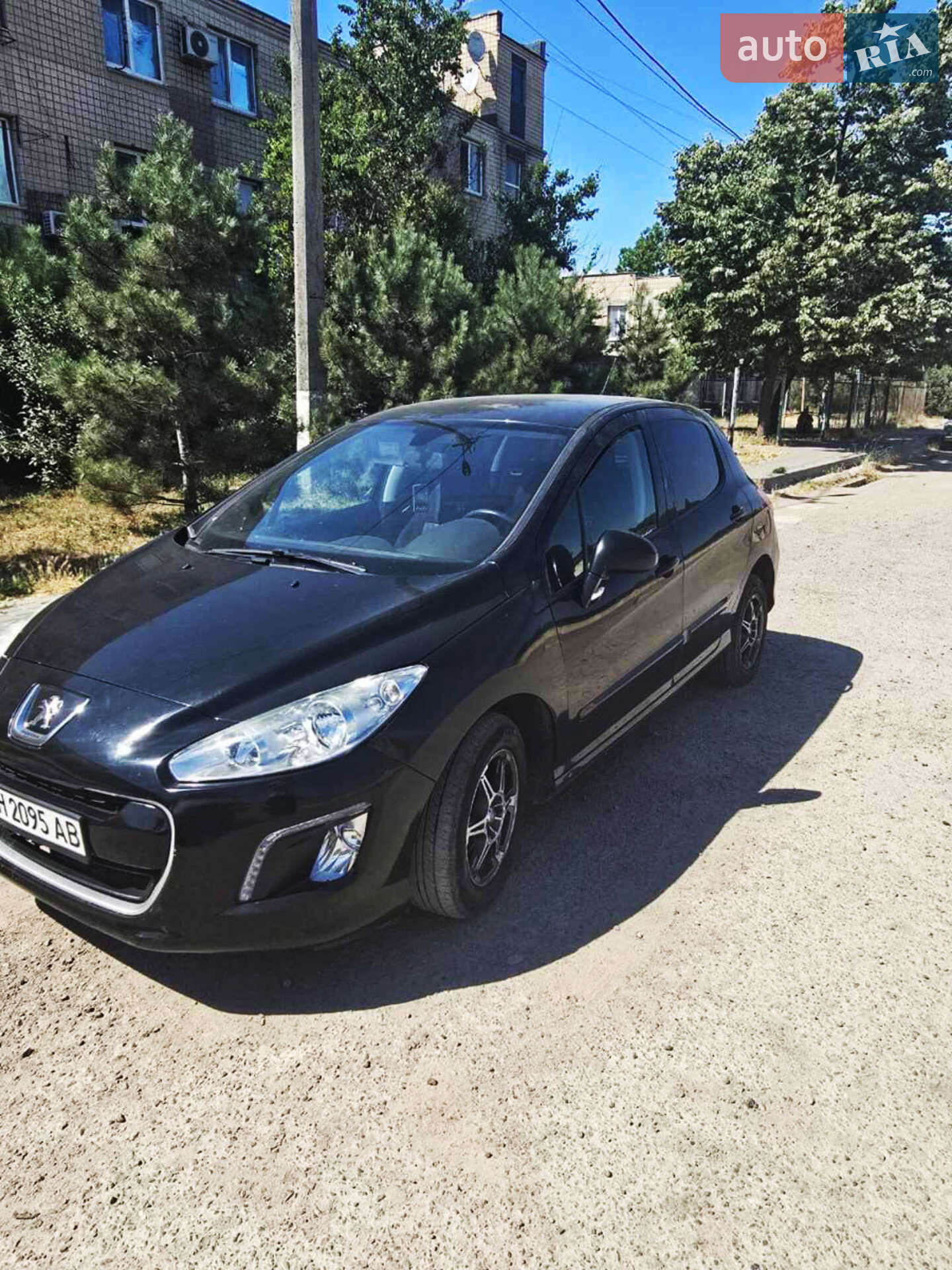 Головне фото звіту автомобіля PEUGEOT 308 2011