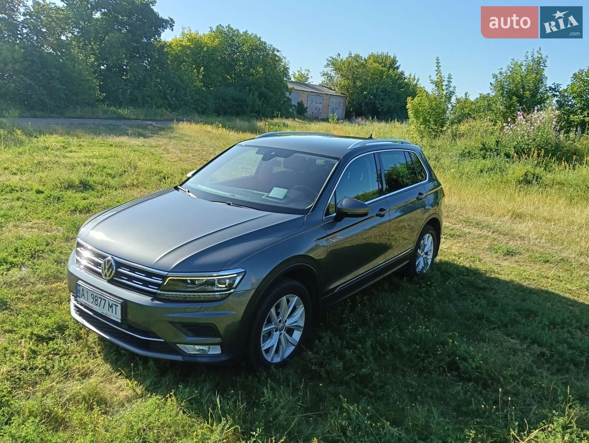 VOLKSWAGEN TIGUAN 2017