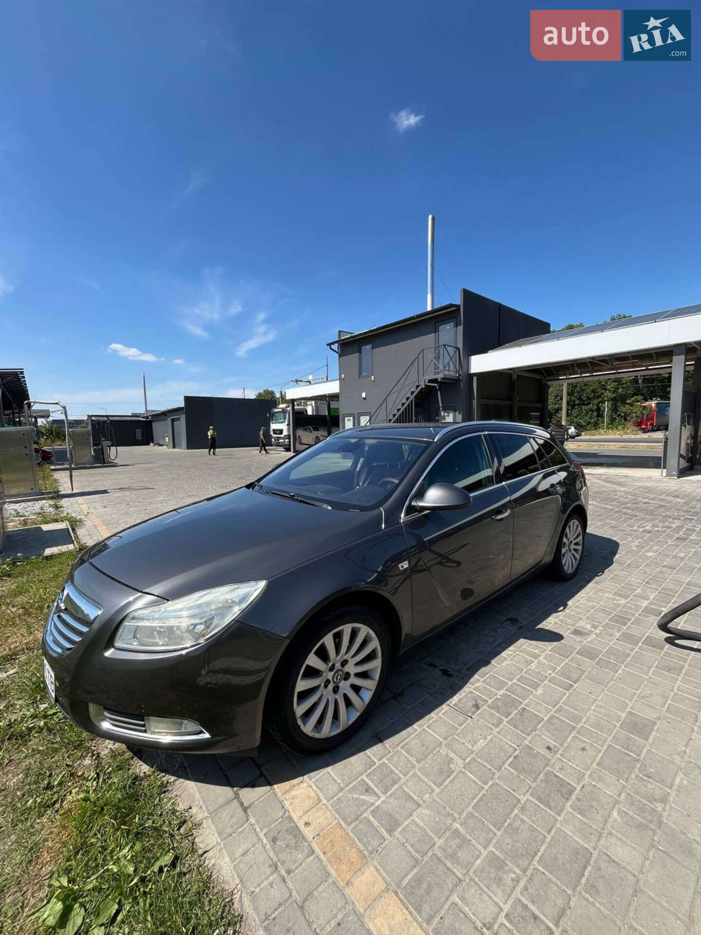 OPEL INSIGNIA