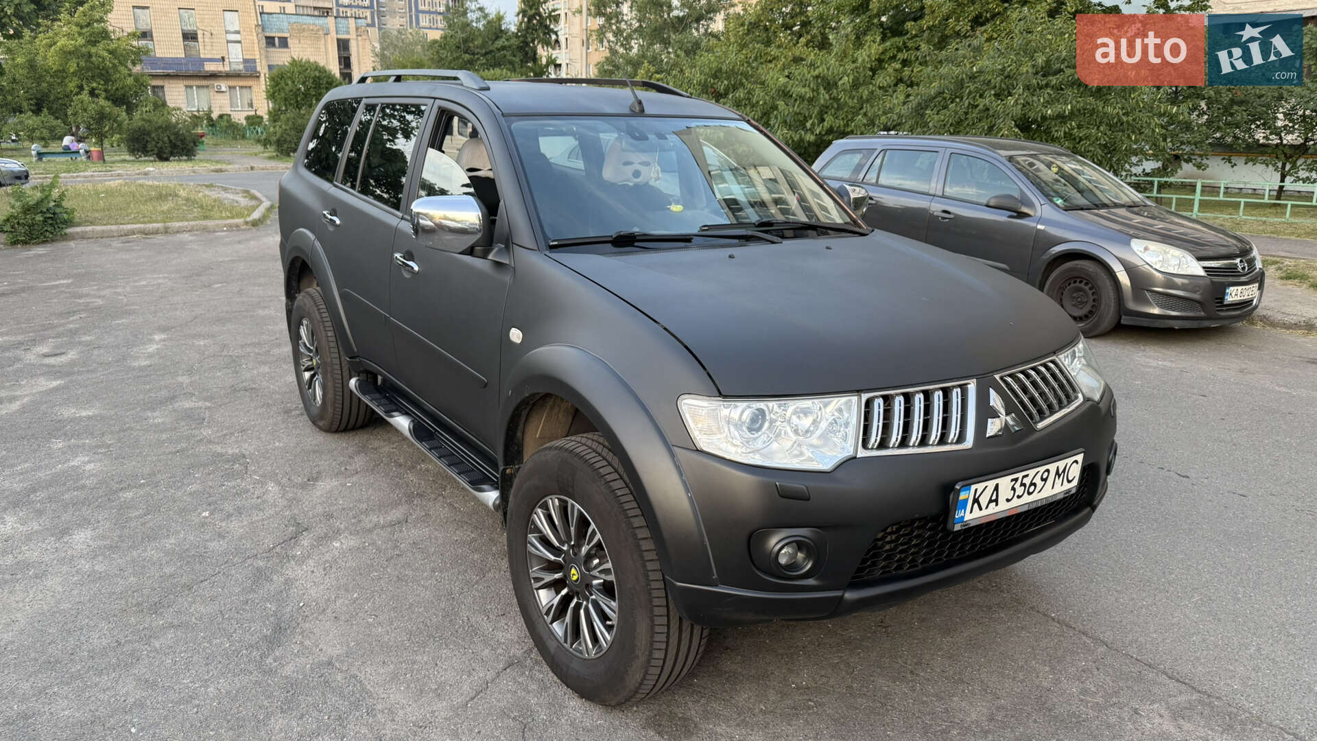 MITSUBISHI PAJERO SPORT 2010