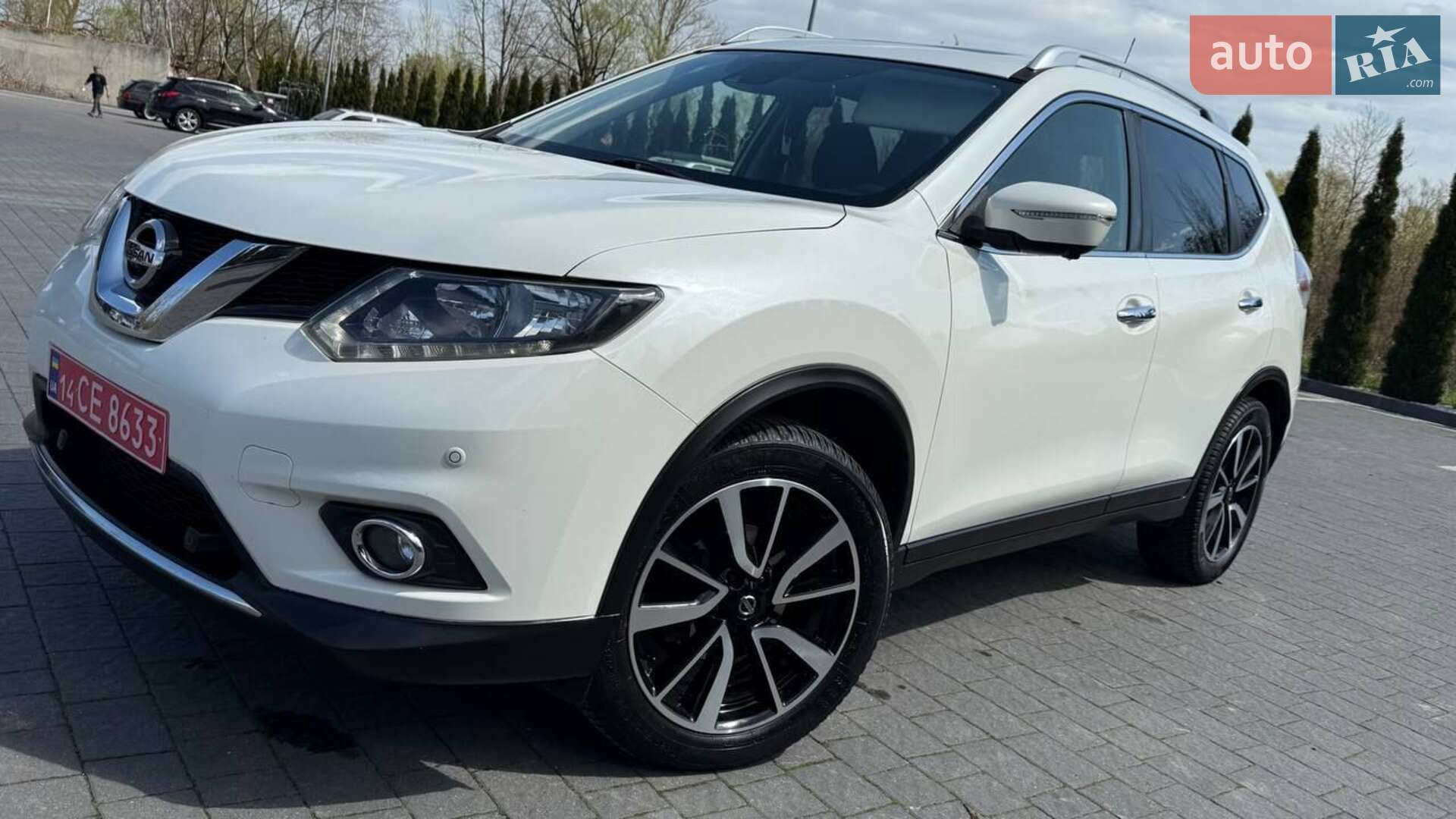 NISSAN X-TRAIL 2016