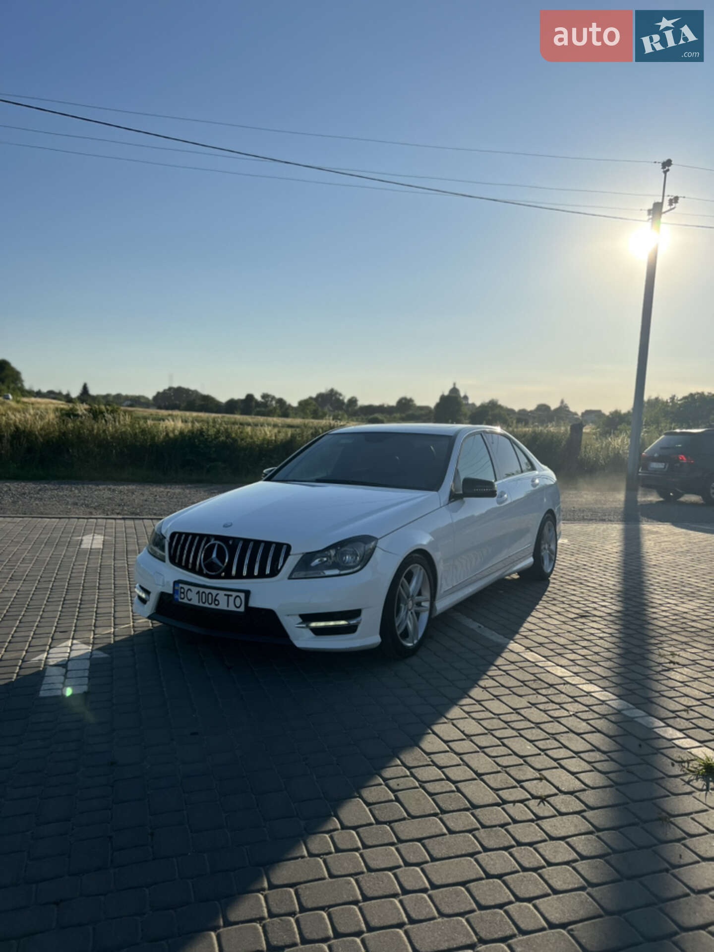 MERCEDES-BENZ C 250 2012