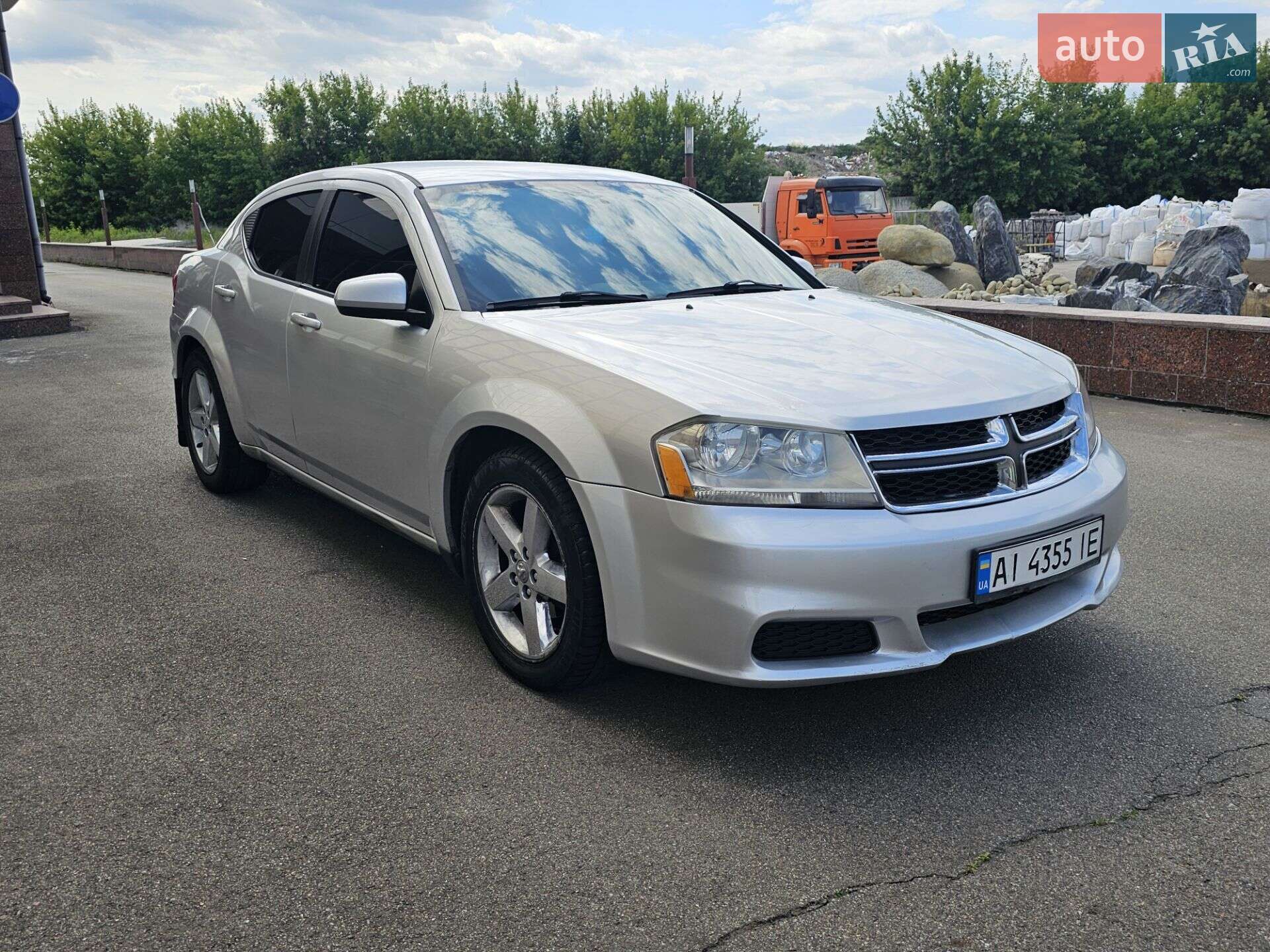 DODGE AVENGER 2011