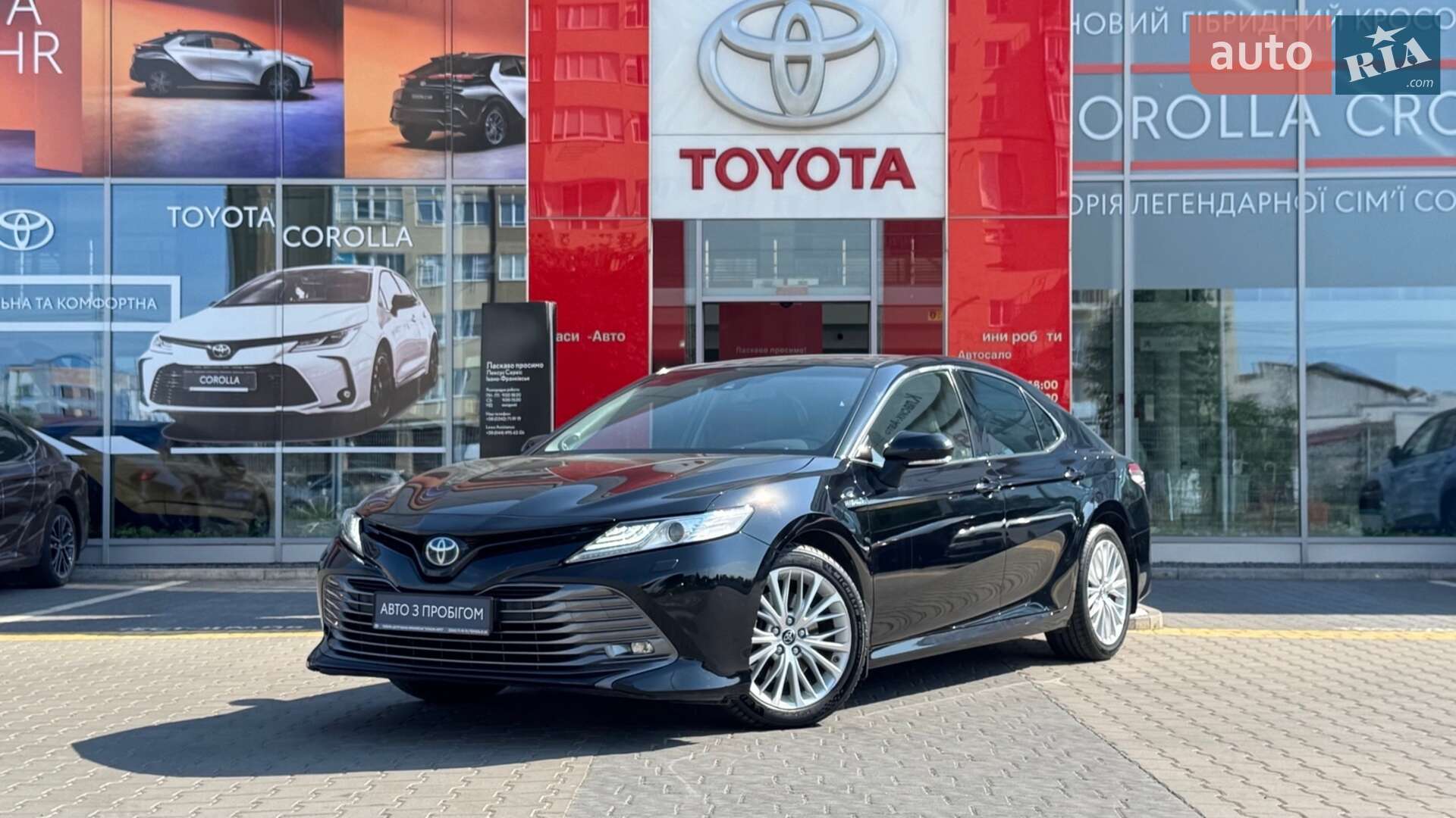 TOYOTA CAMRY 2019