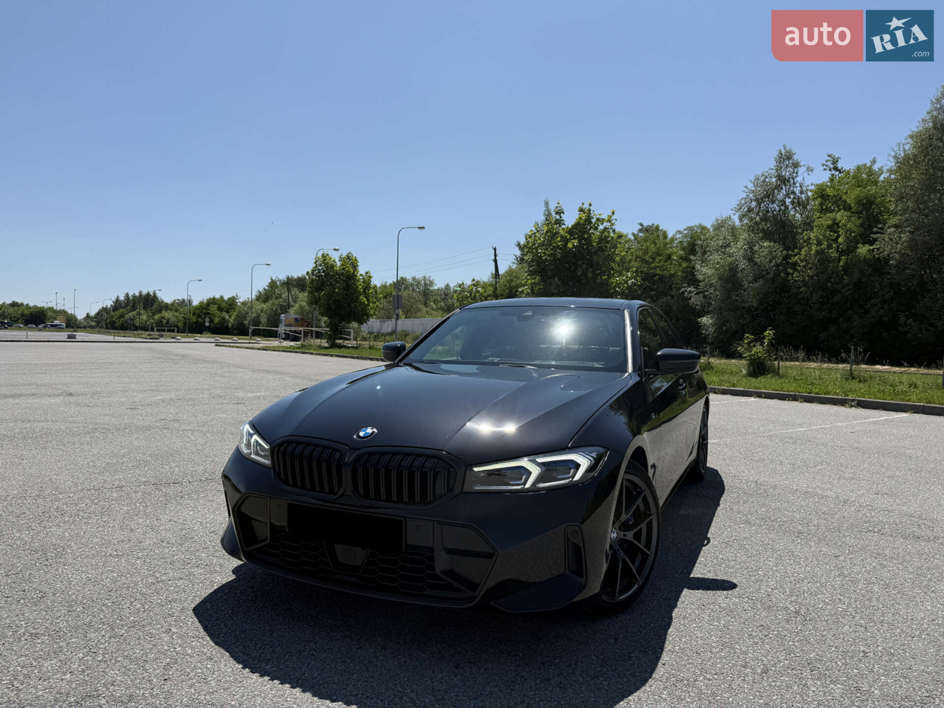 Головне фото звіту автомобіля BMW 330D 2022