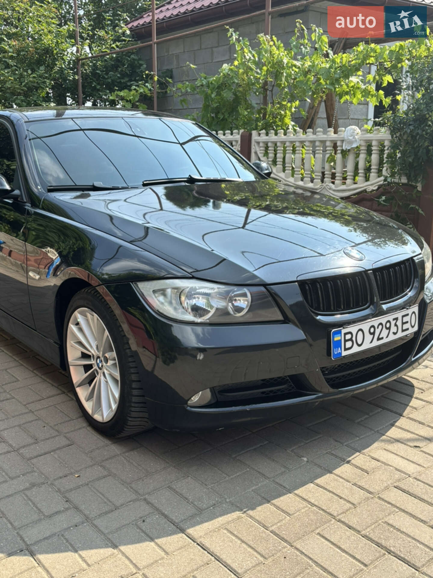 BMW 320I 2005