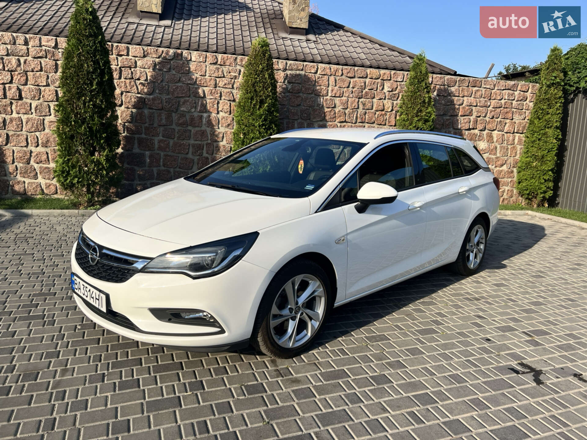 OPEL ASTRA SPORTS TOURER 2019