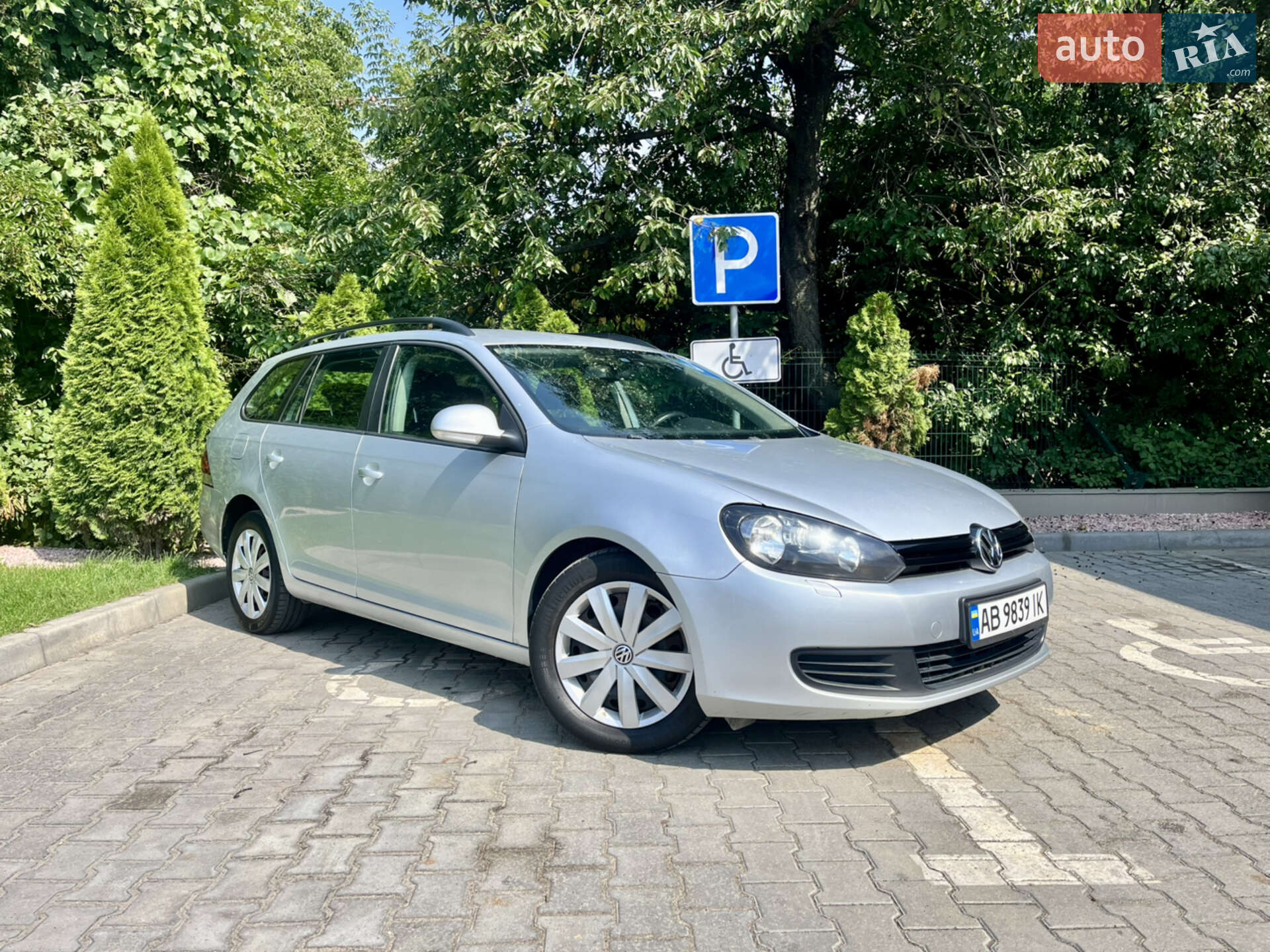 VOLKSWAGEN GOLF 2012