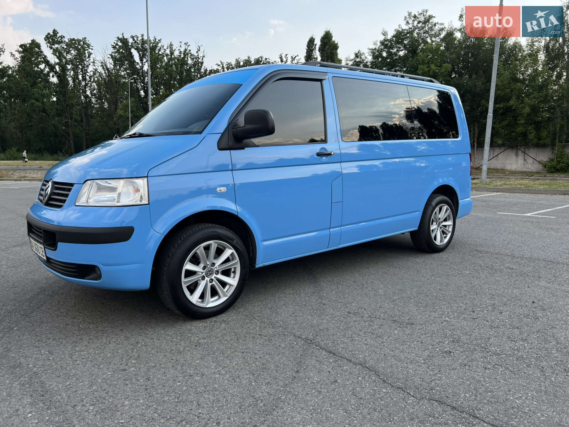 VOLKSWAGEN TRANSPORTER 2006