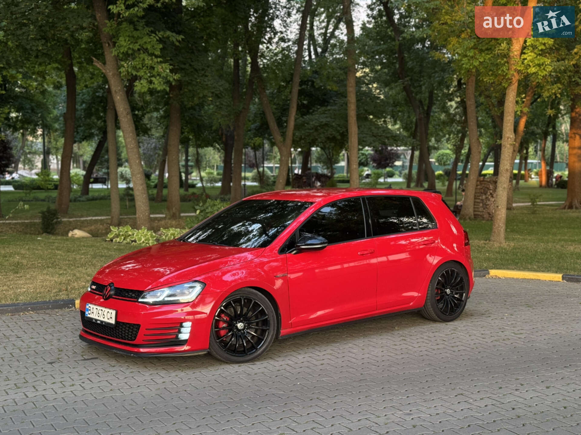 VOLKSWAGEN GOLF GTI 2014