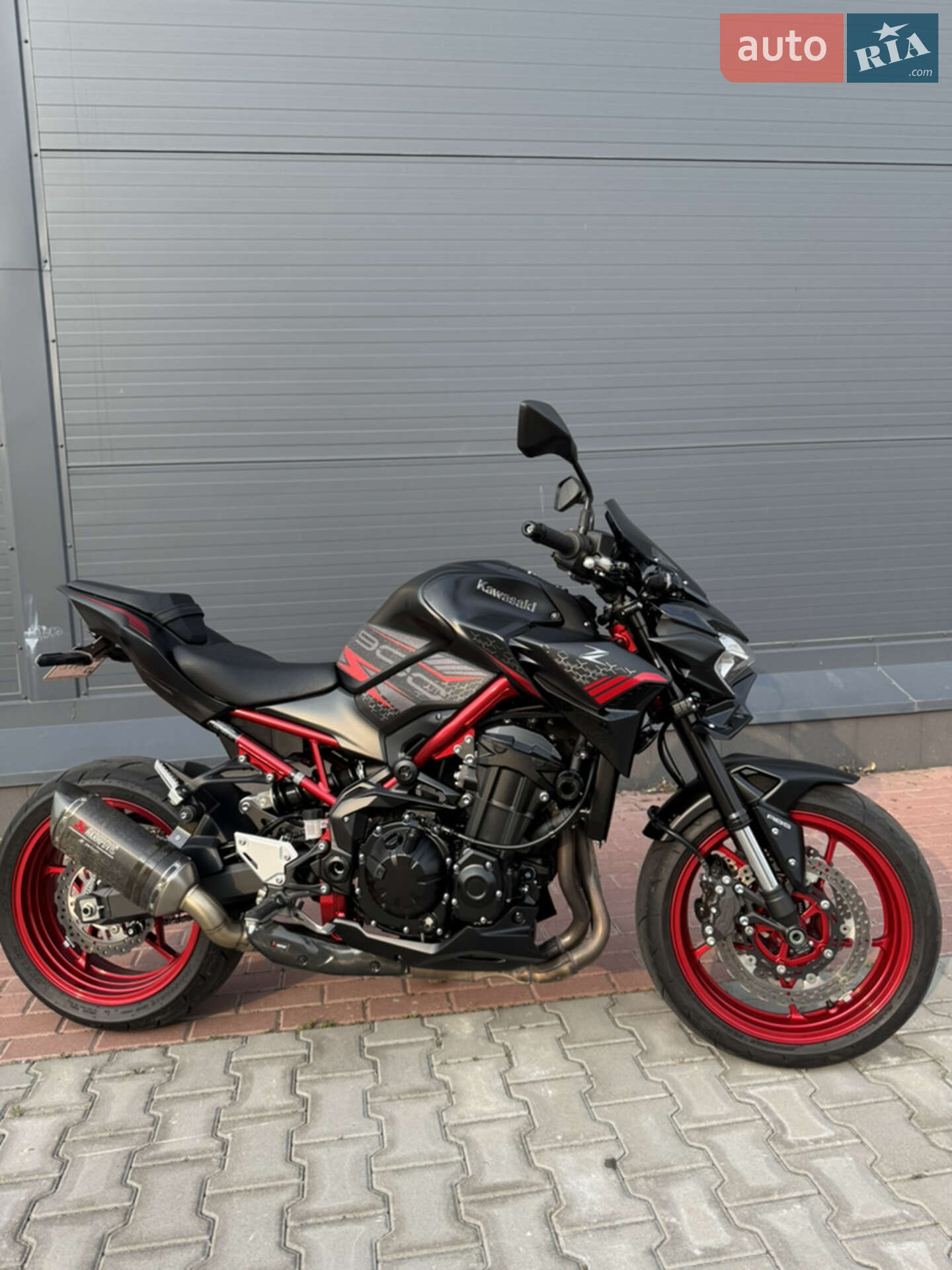 KAWASAKI ZR 900 2021