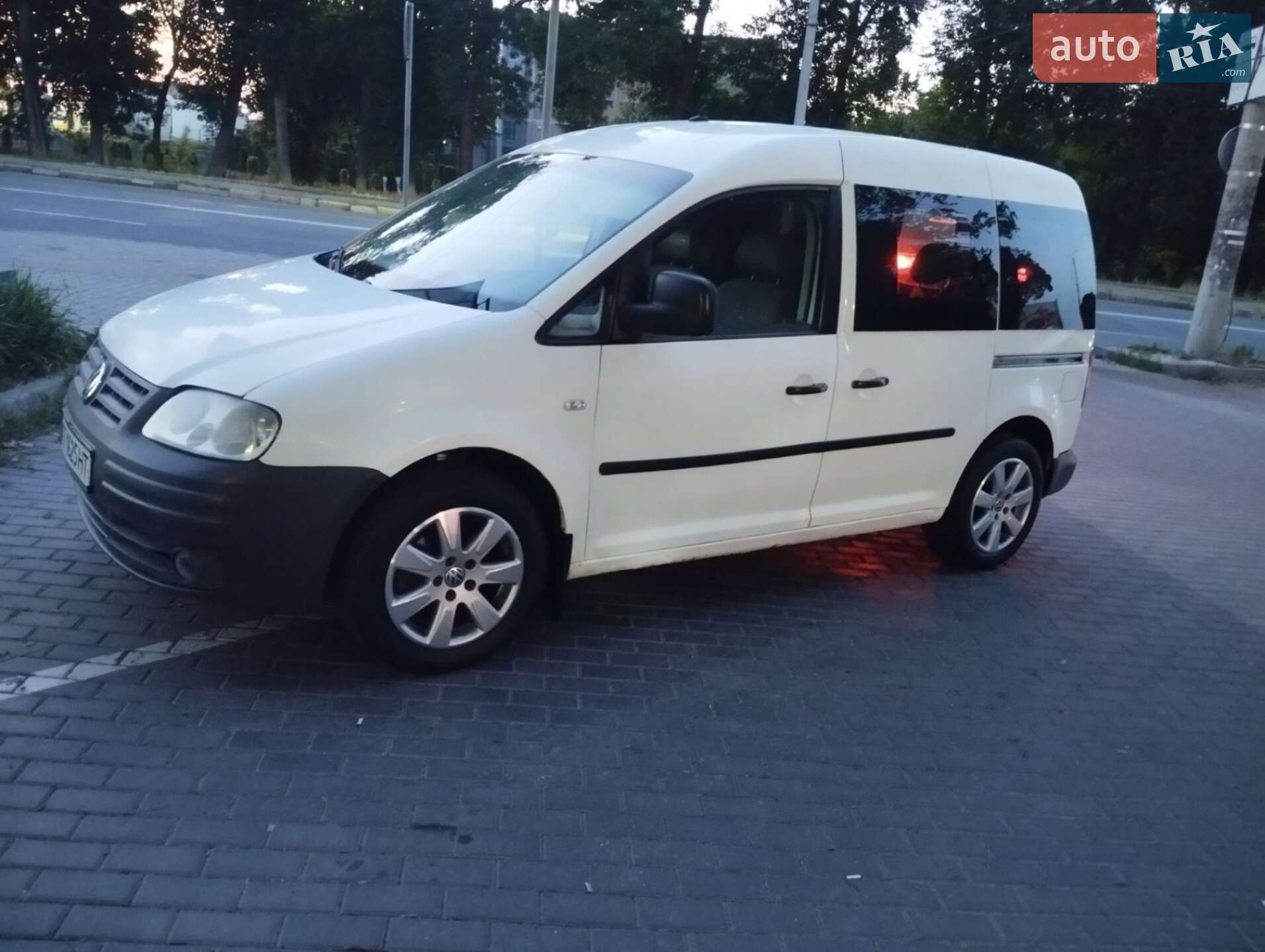 VOLKSWAGEN CADDY 2007