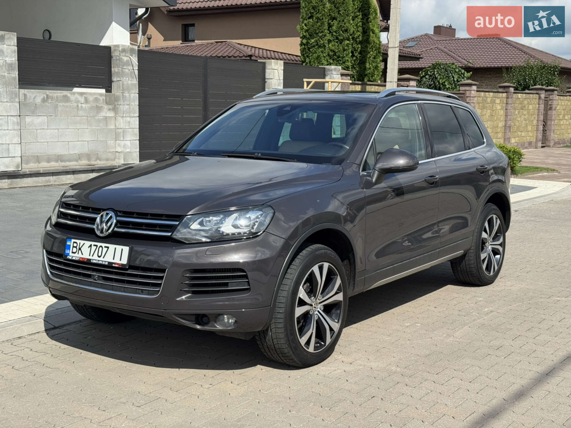 VOLKSWAGEN TOUAREG 2011