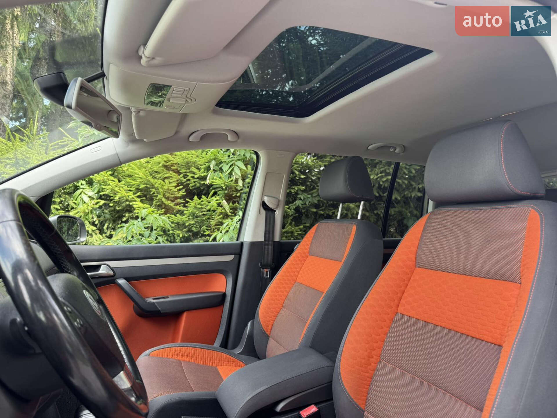 VOLKSWAGEN TOURAN 2008