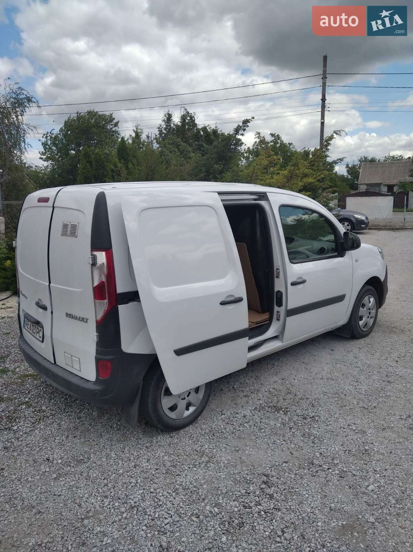 RENAULT KANGOO 2019