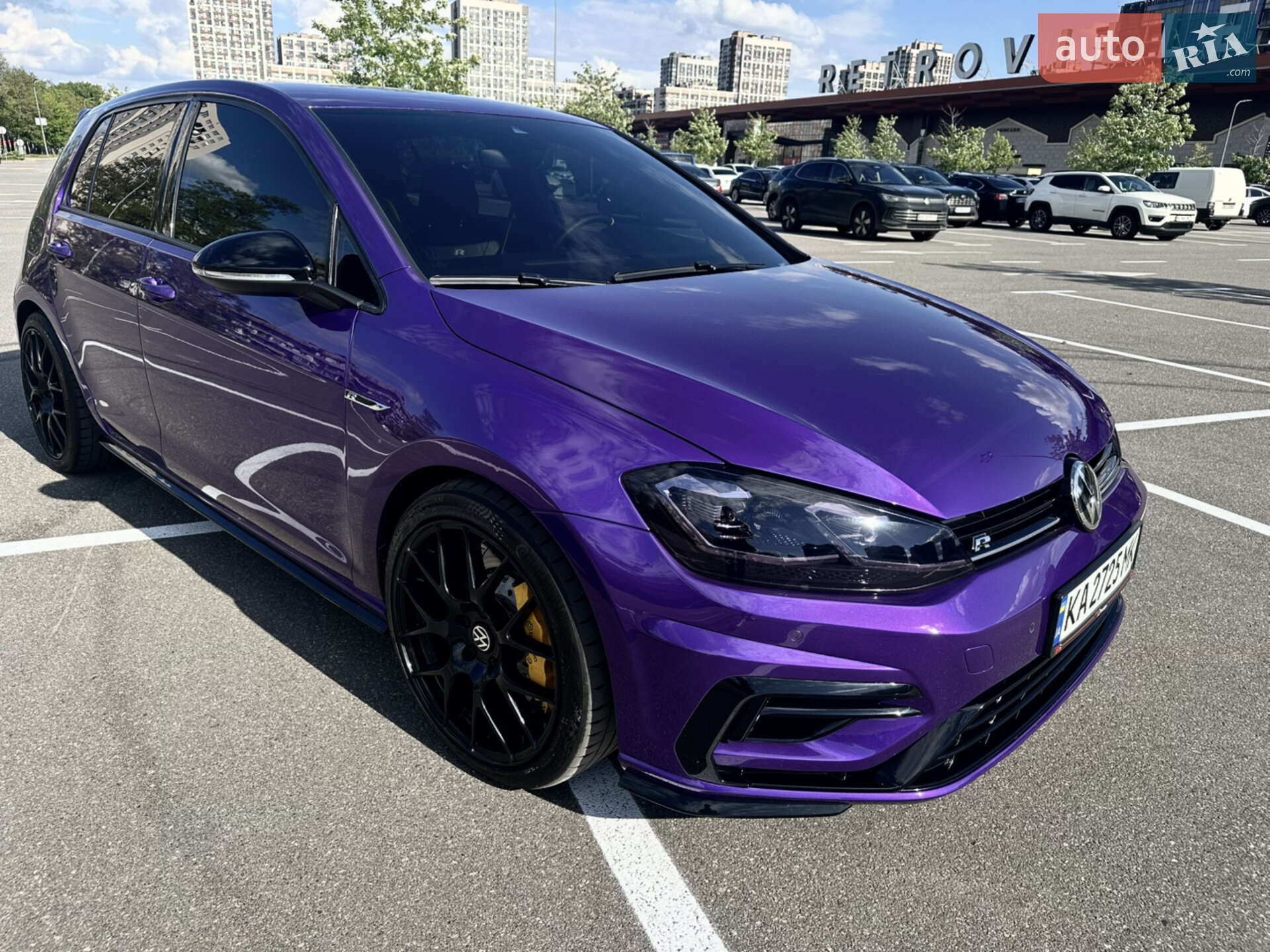 VOLKSWAGEN GOLF