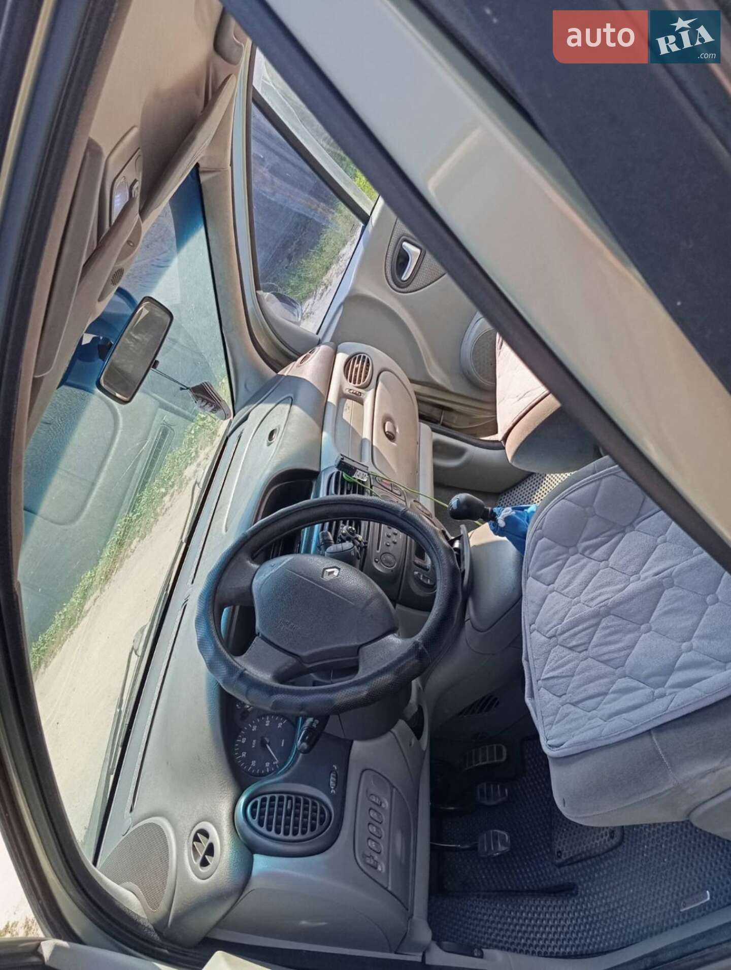 RENAULT MEGANE 2002