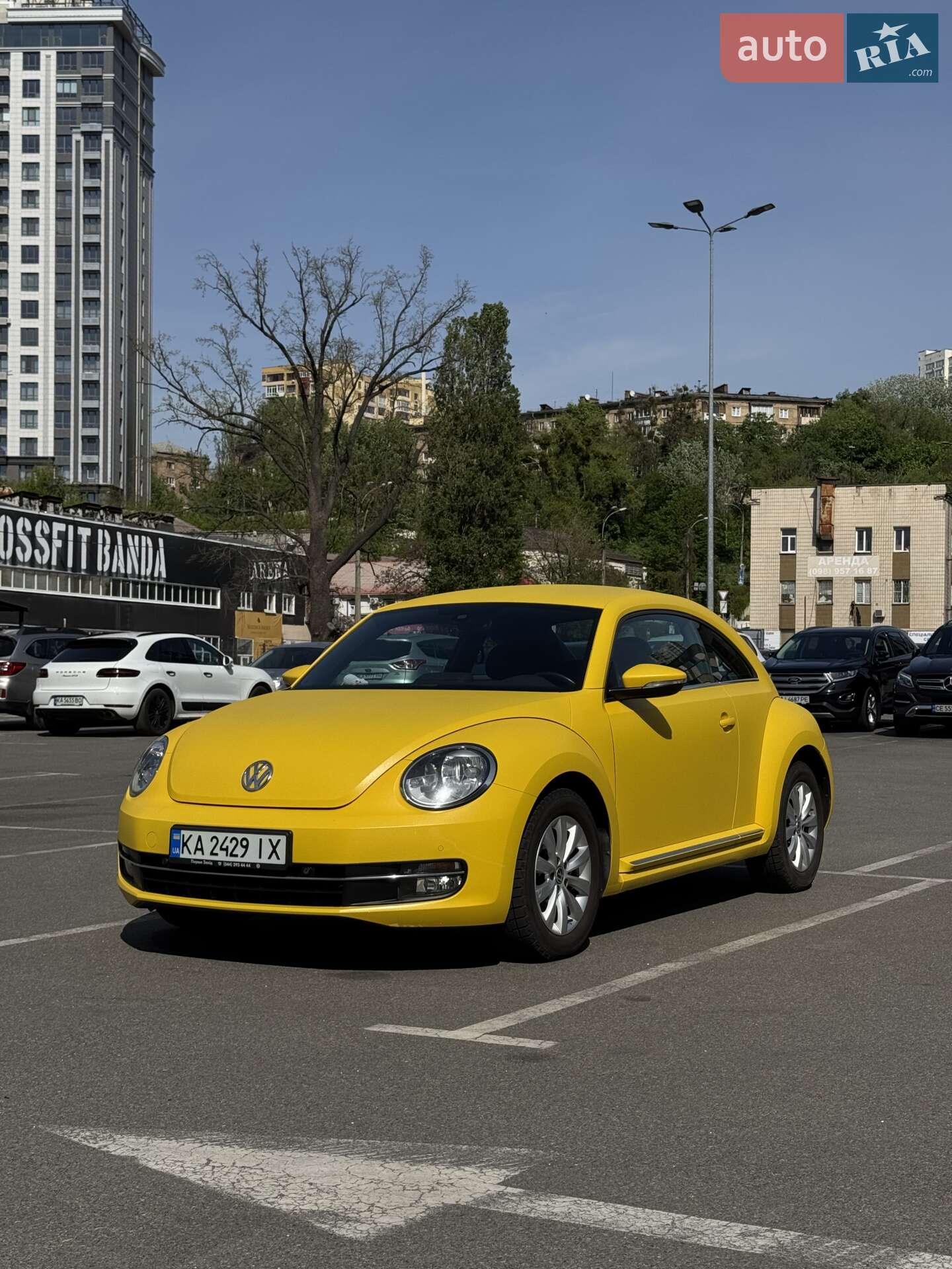 VOLKSWAGEN BEETLE 2013