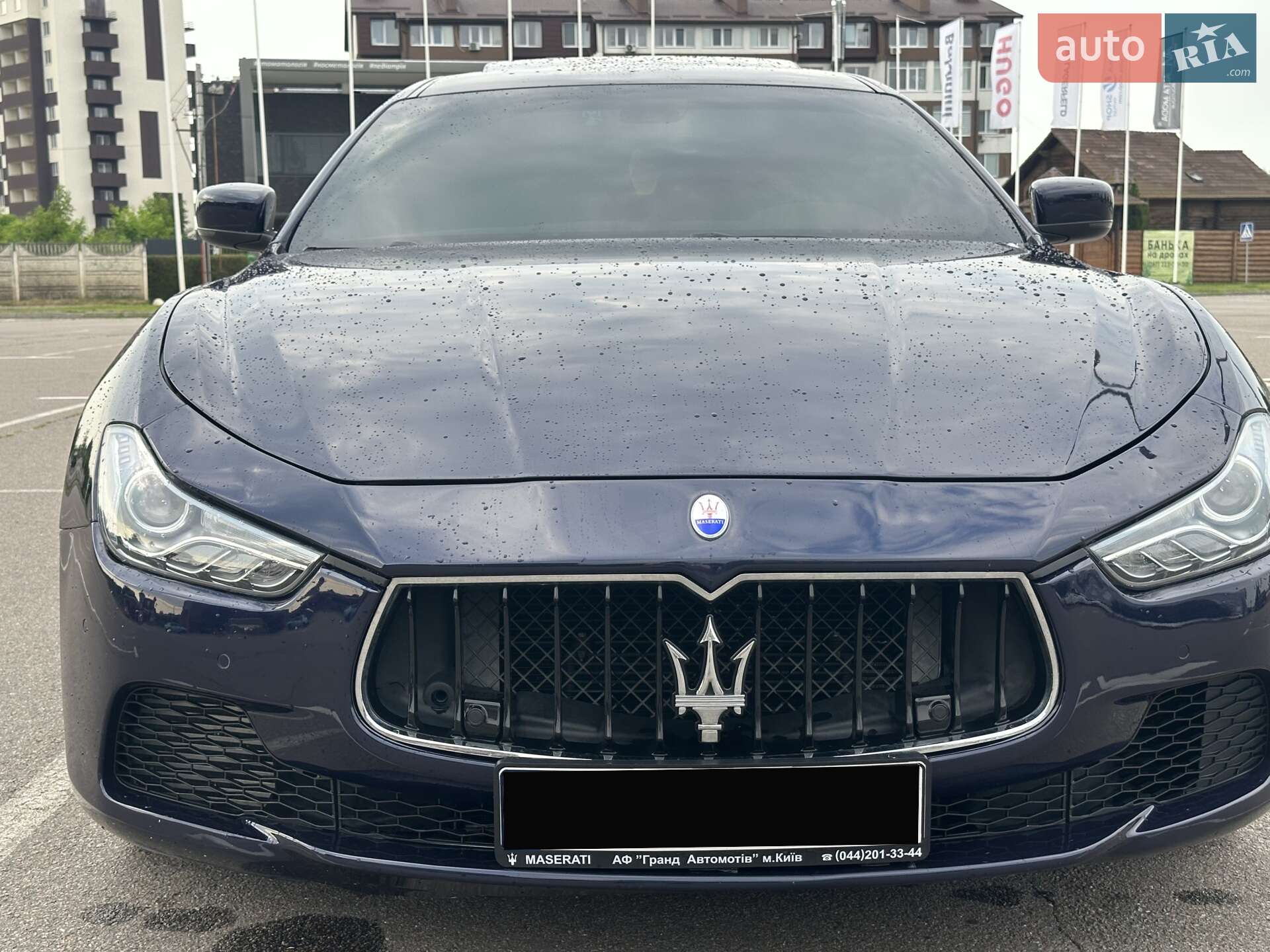 MASERATI GHIBLI 2015