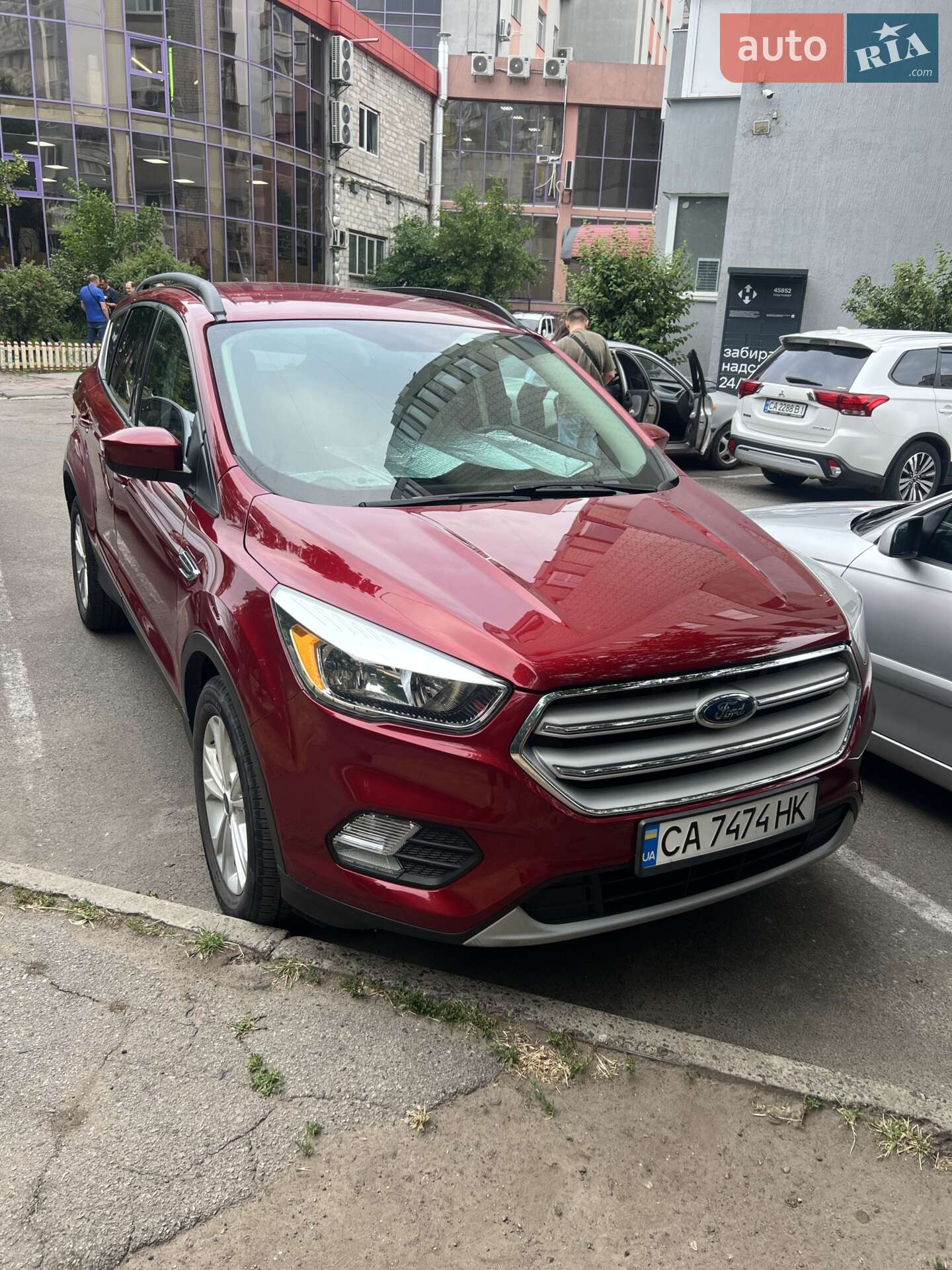 Головне фото звіту автомобіля FORD ESCAPE 2017