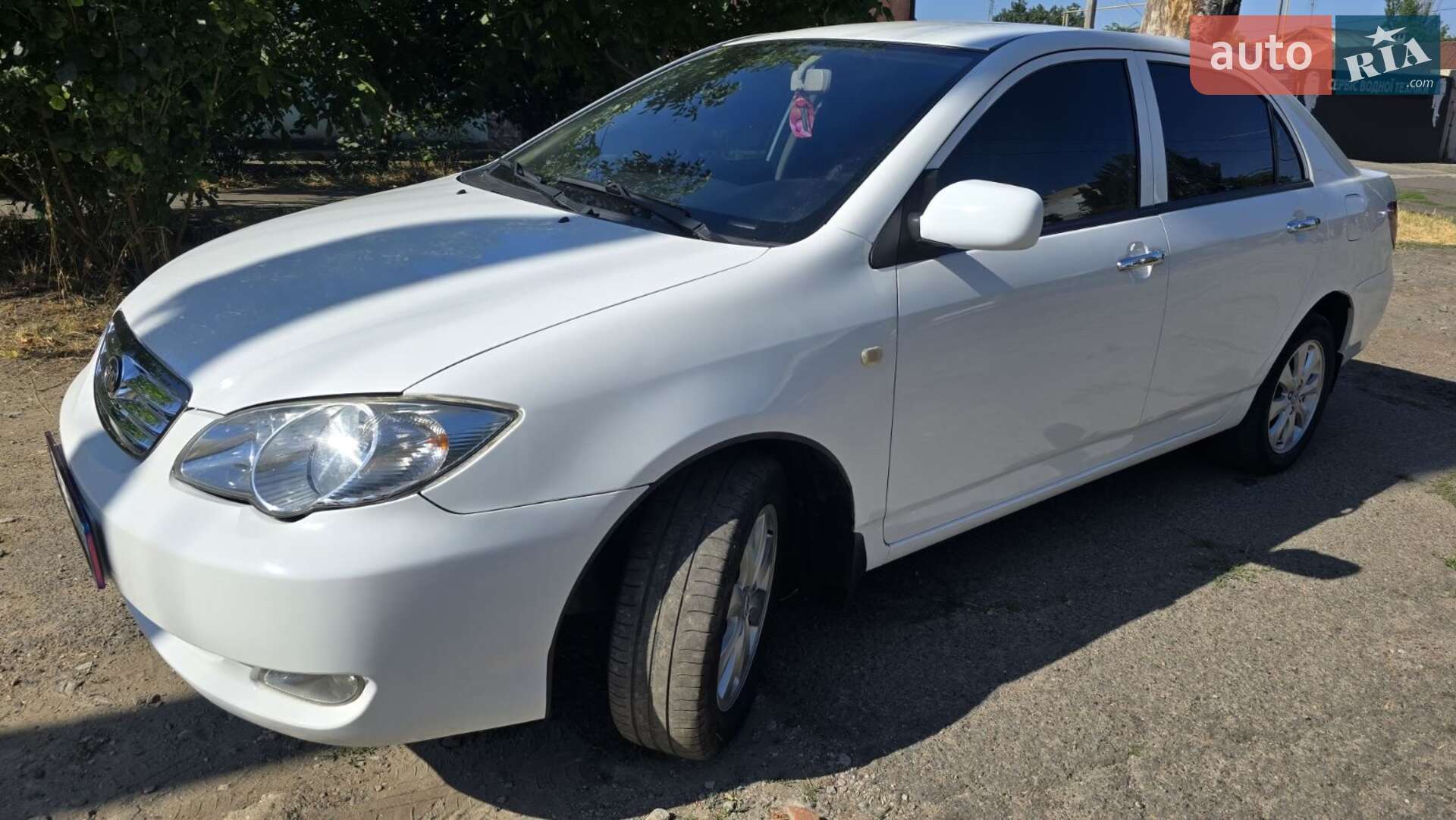 BYD F-3 2013