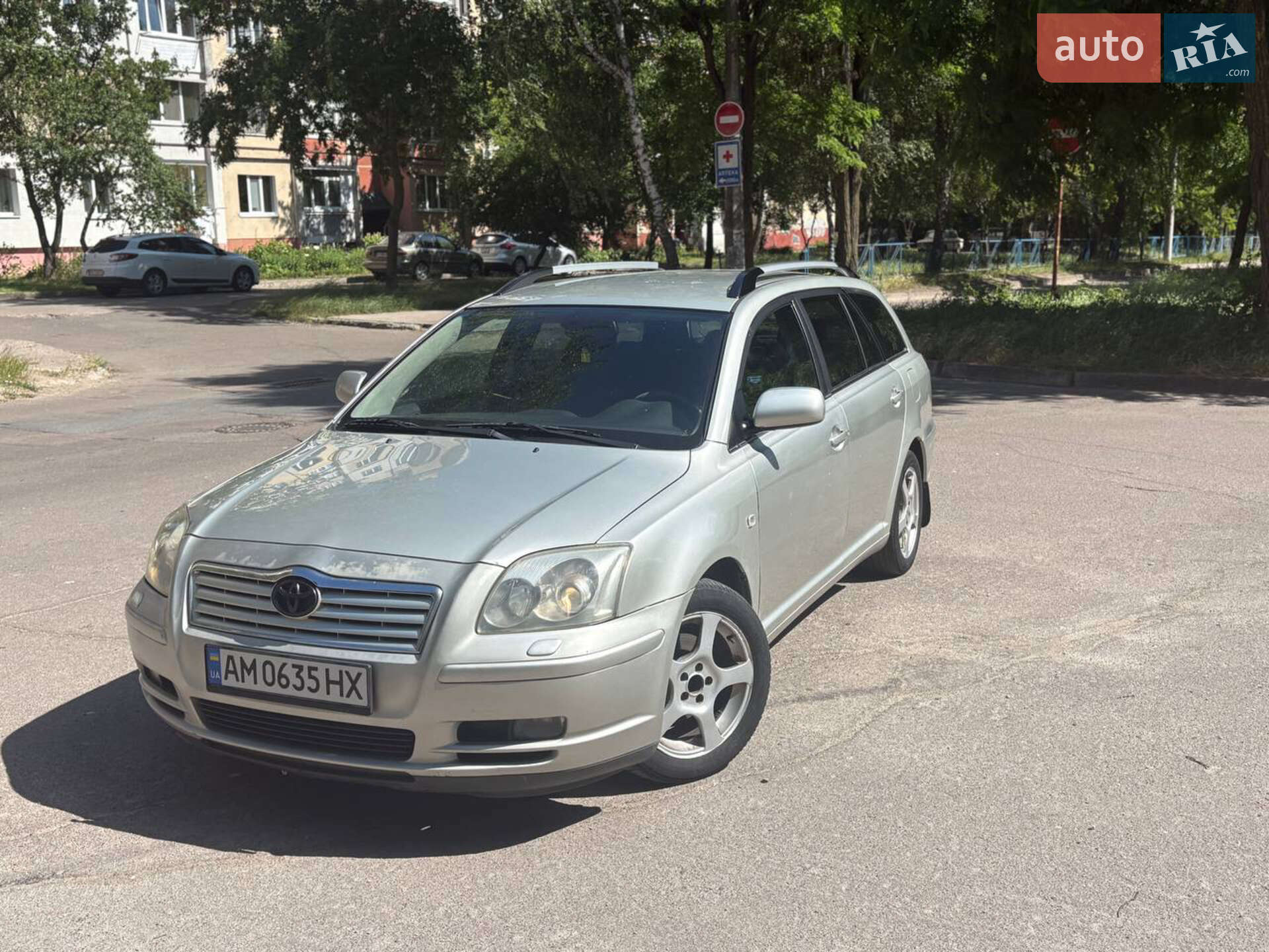 Головне фото звіту автомобіля TOYOTA AVENSIS 2004