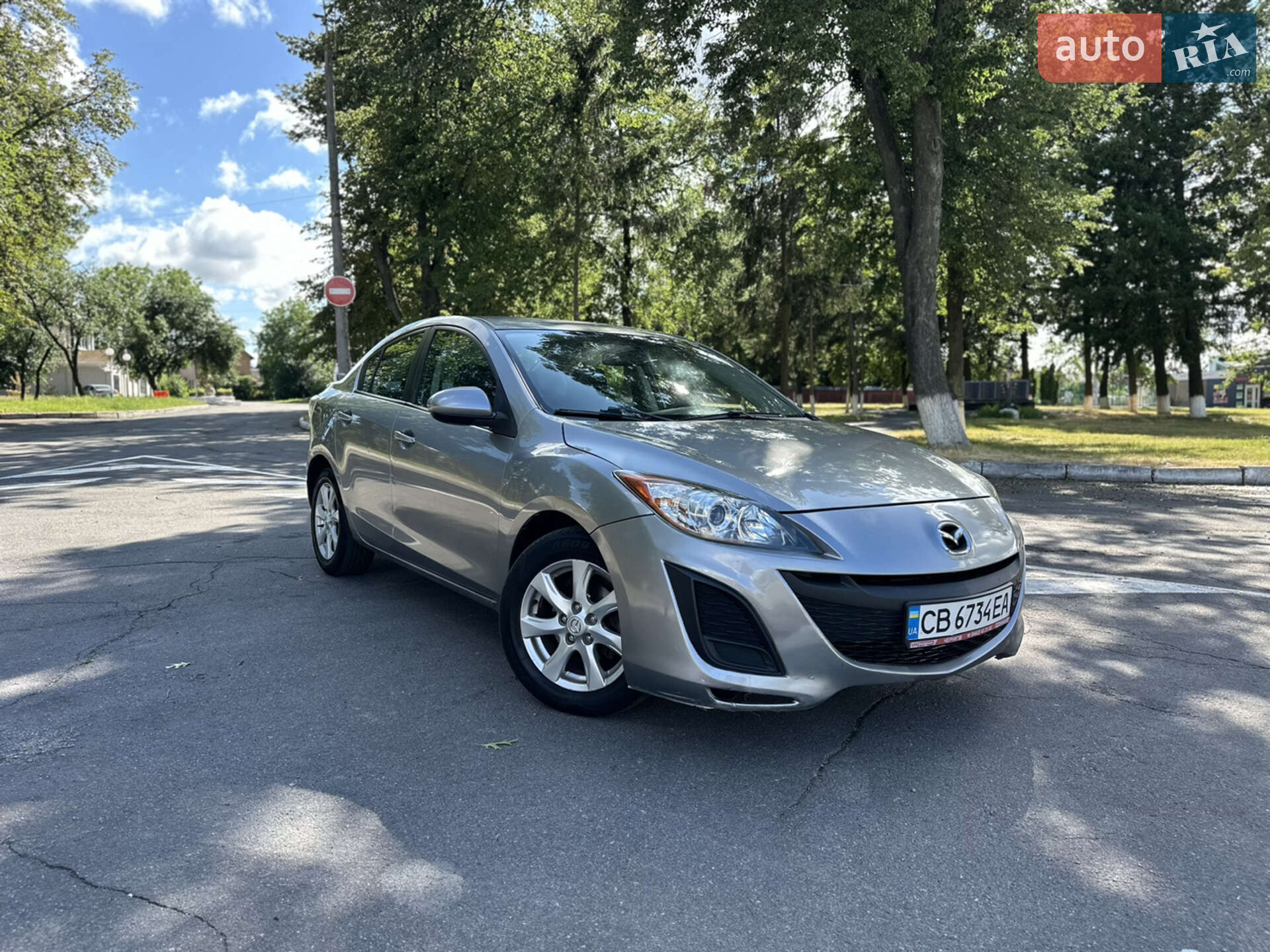 MAZDA 3 2010