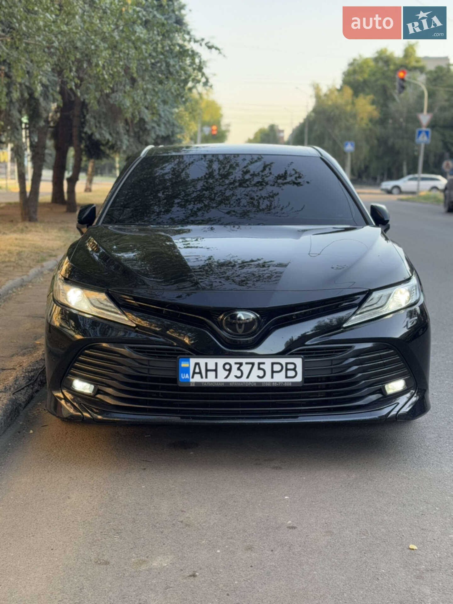 TOYOTA CAMRY