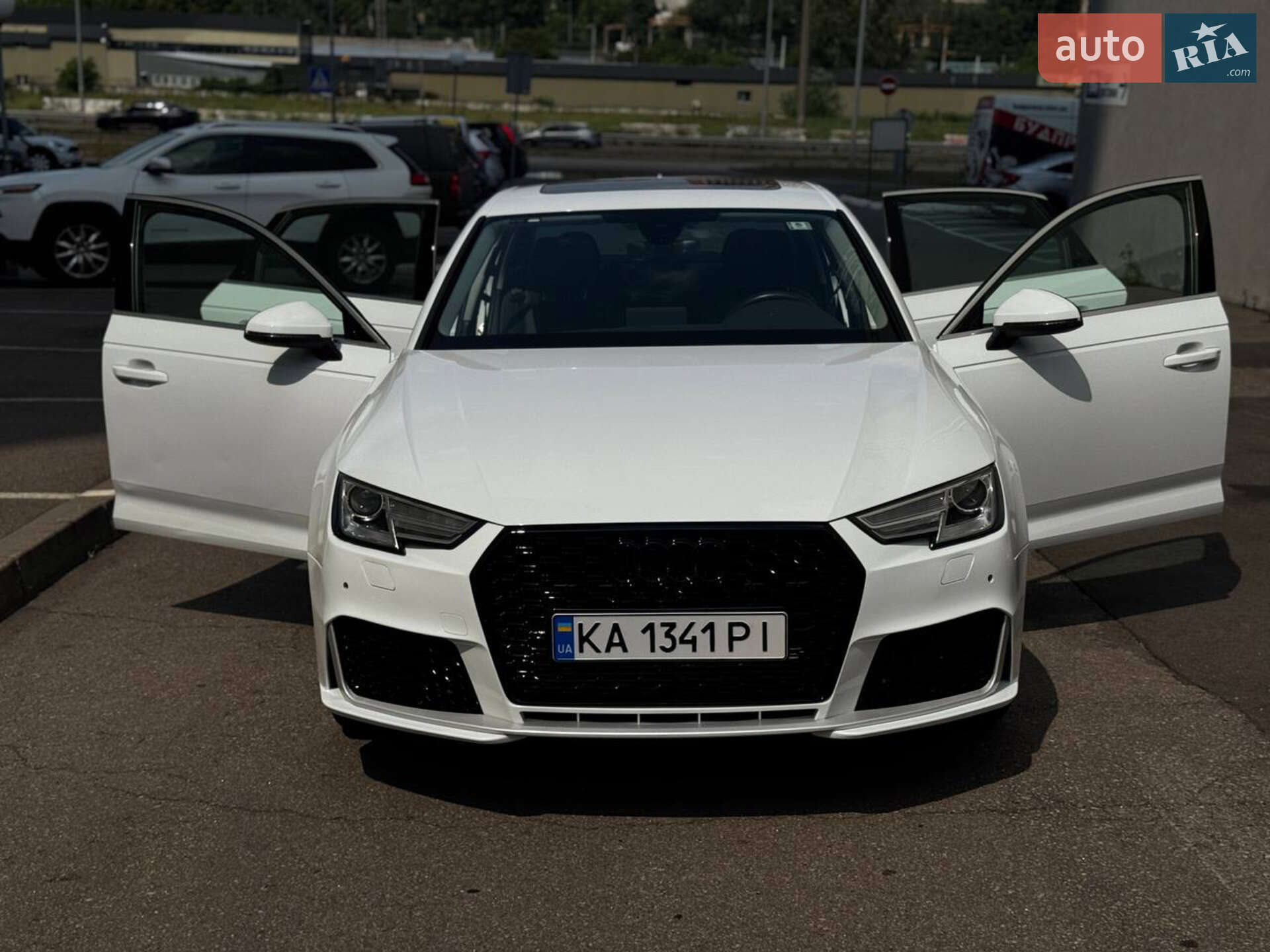 Головне фото звіту автомобіля AUDI A4 2019