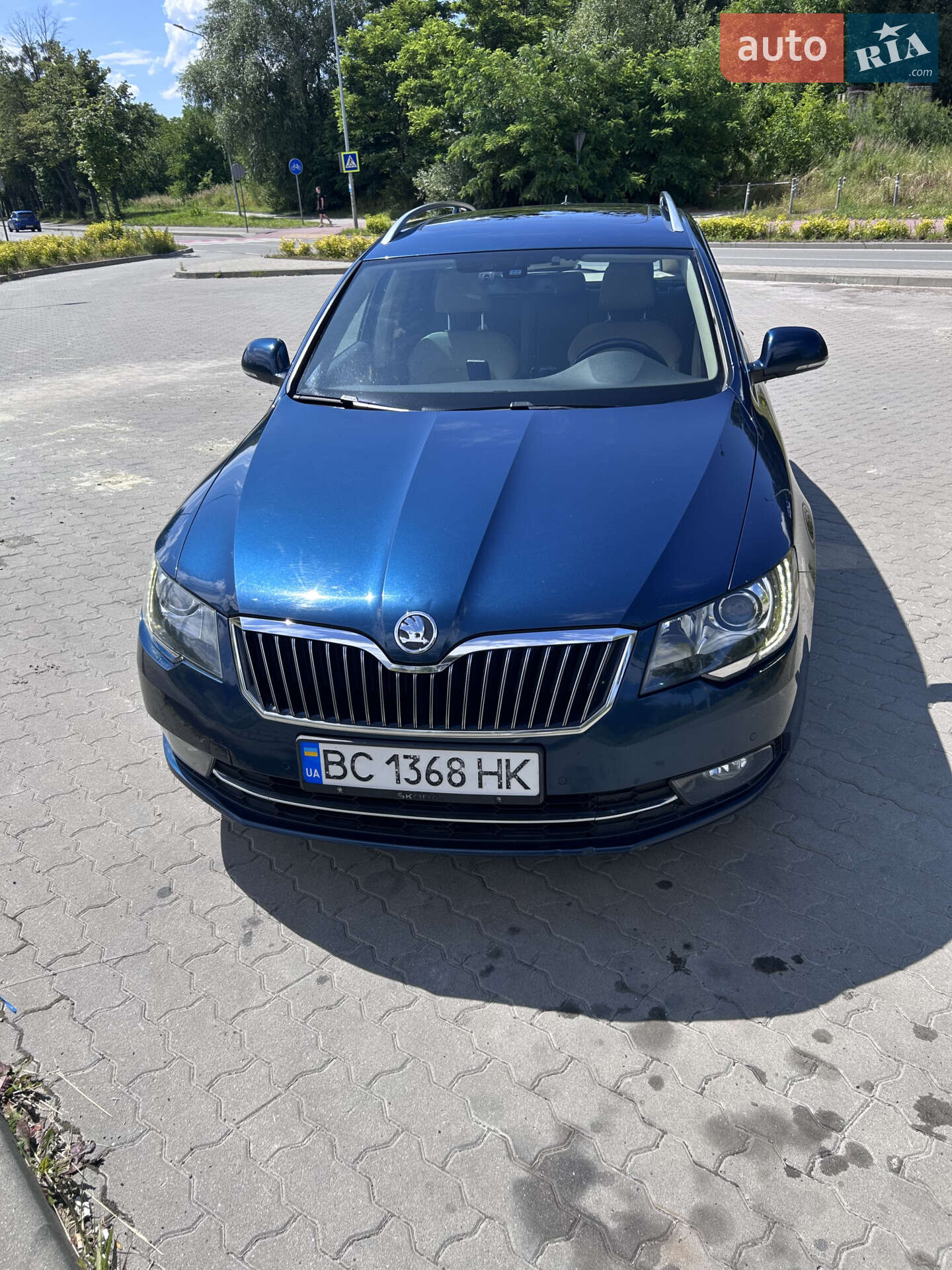 SKODA SUPERB 2014