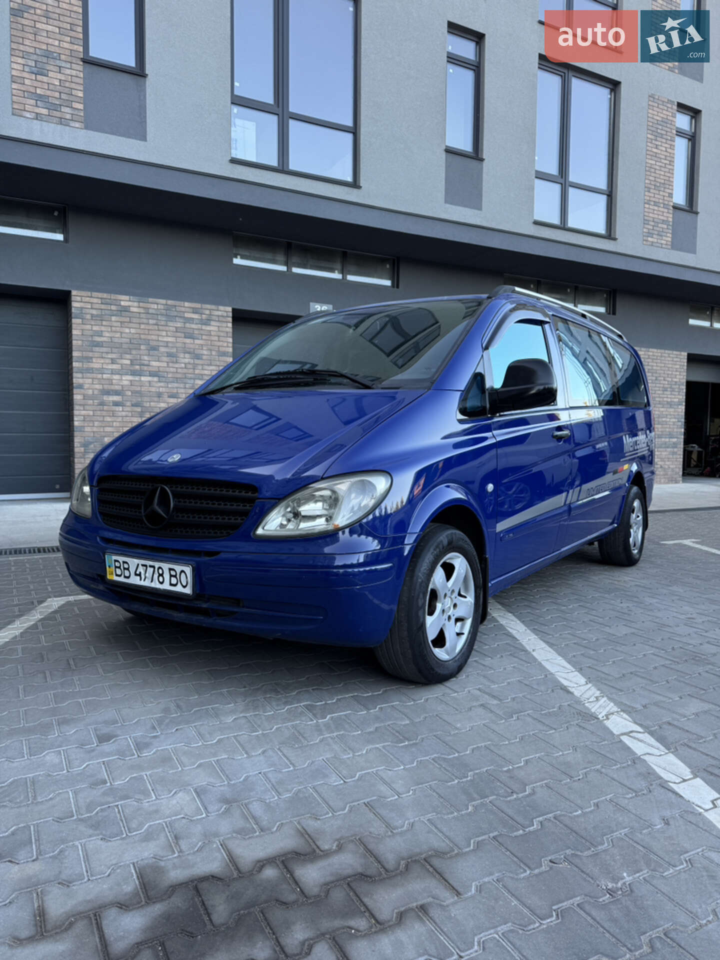 MERCEDES-BENZ 111CDI 2004