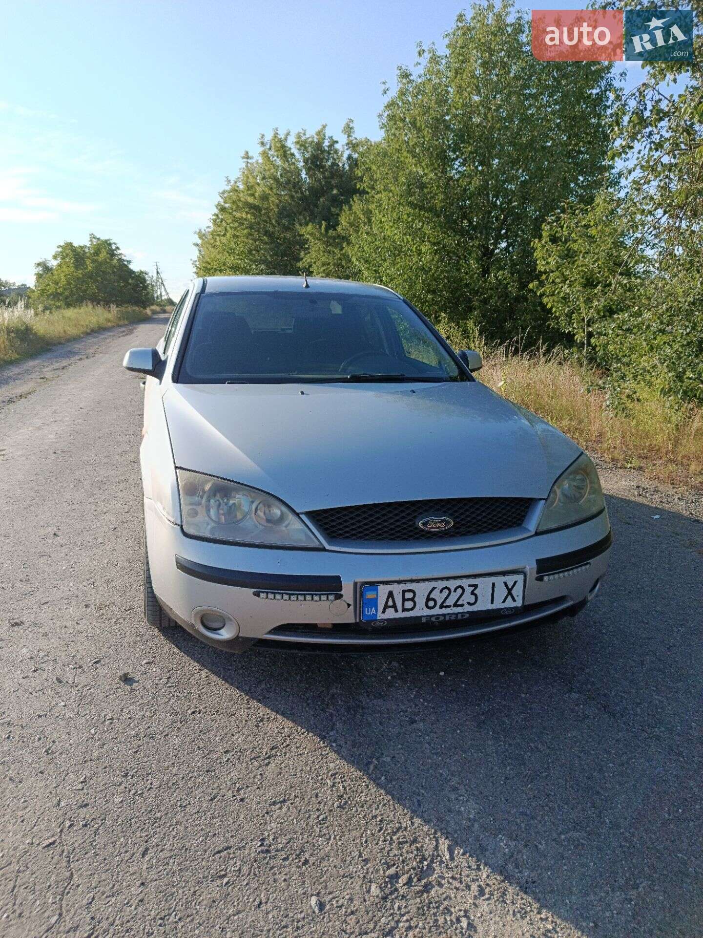 FORD MONDEO 2001