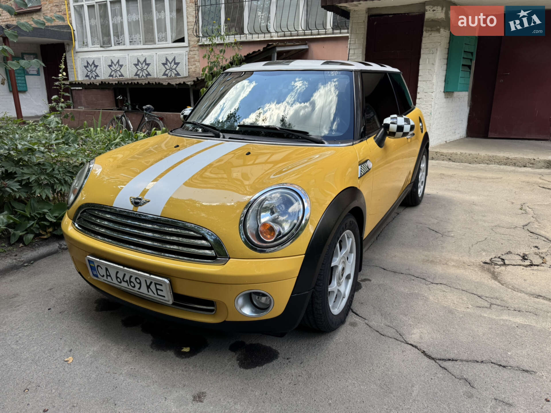 Головне фото звіту автомобіля MINI COOPER 2007