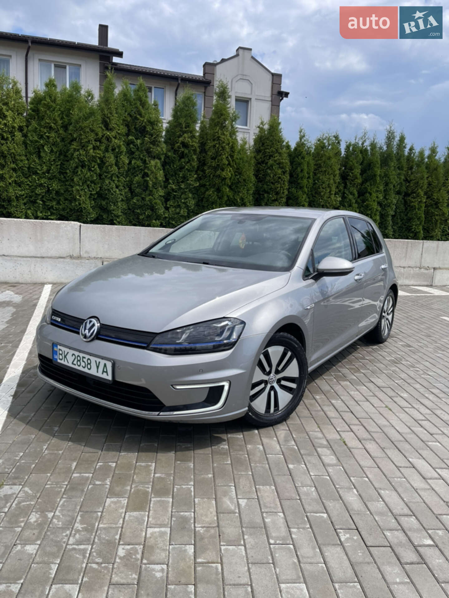 VOLKSWAGEN GOLF 2015