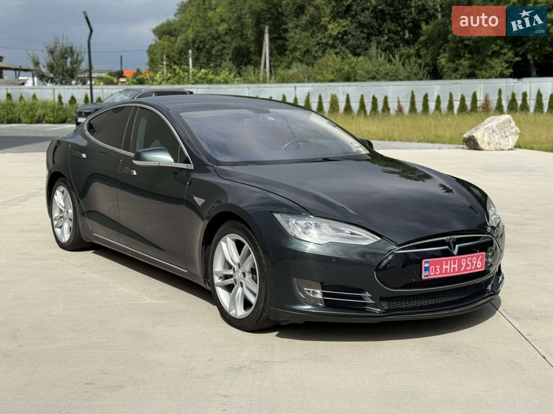 TESLA MODEL S 2013