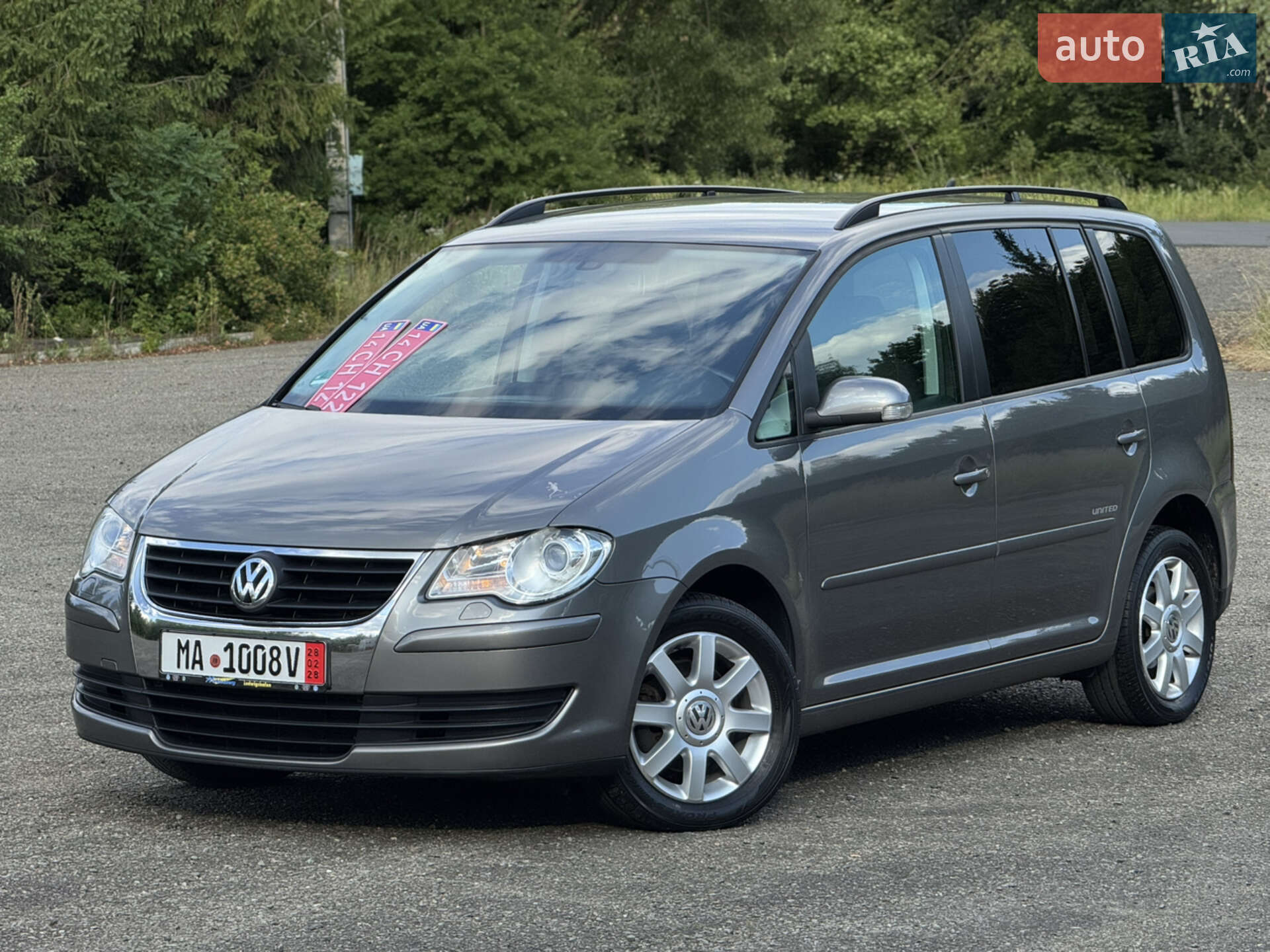 VOLKSWAGEN TOURAN 2008