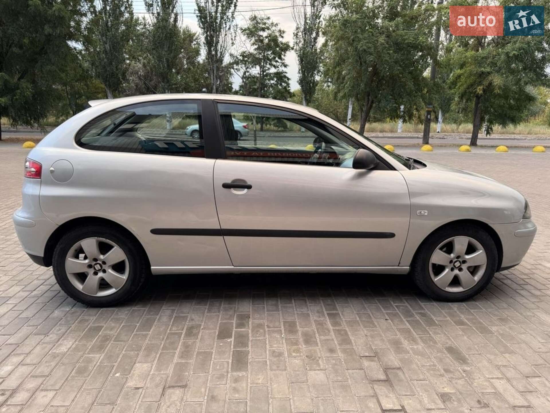 SEAT IBIZA 2002
